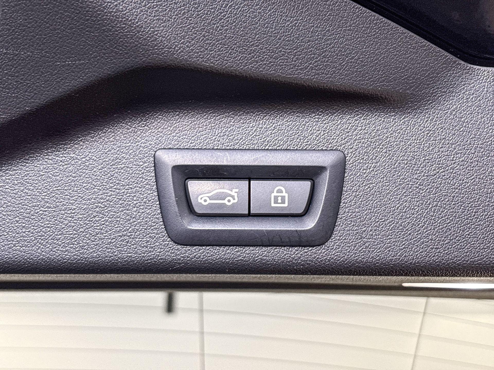 Foto van BMW X5 Xdrive45e