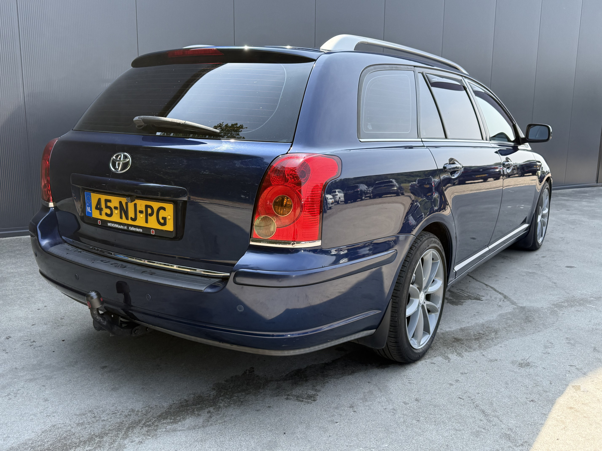 Foto van Toyota Toyota Avensis