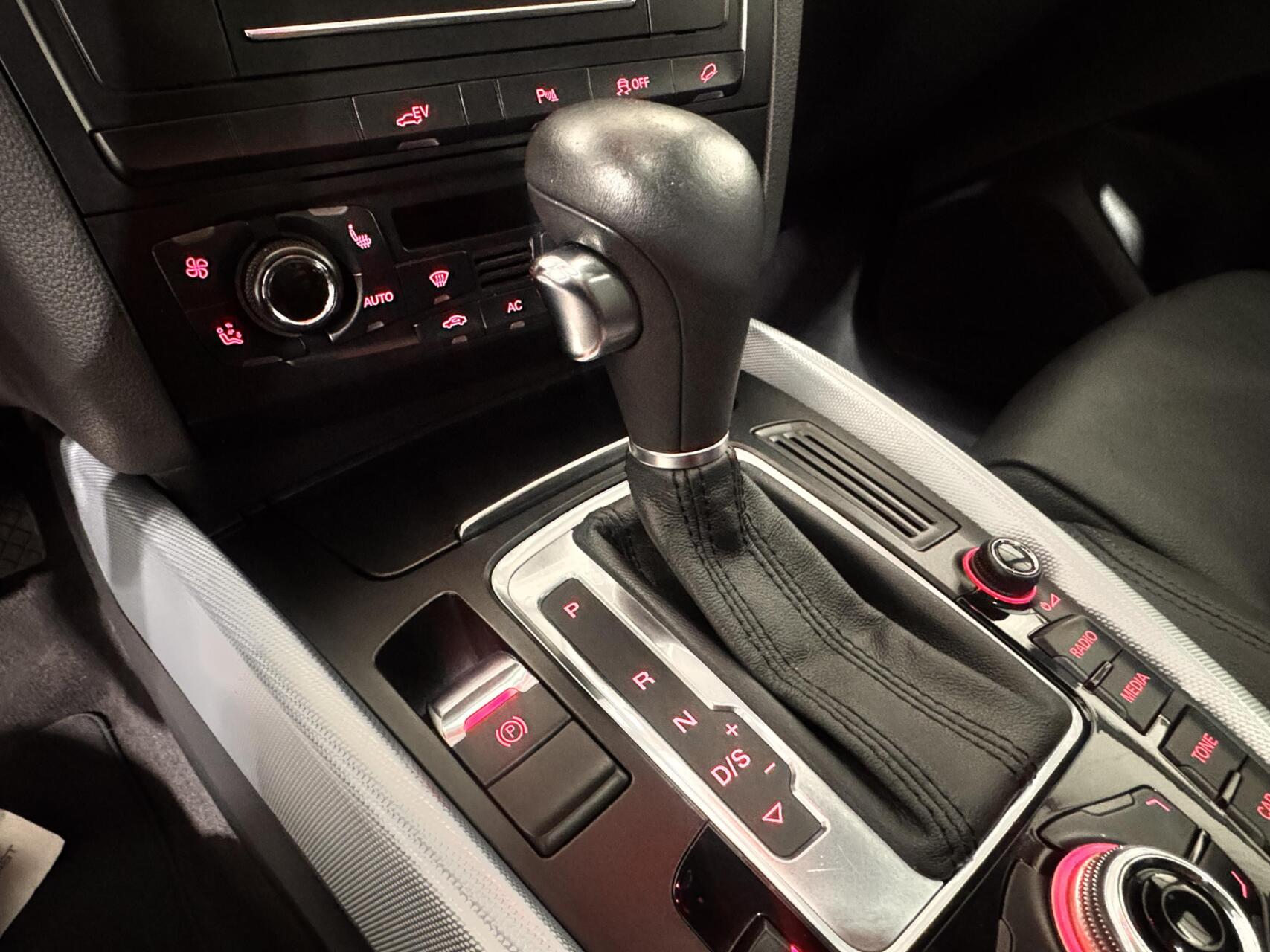 Foto van Audi Audi Q5 Hybrid