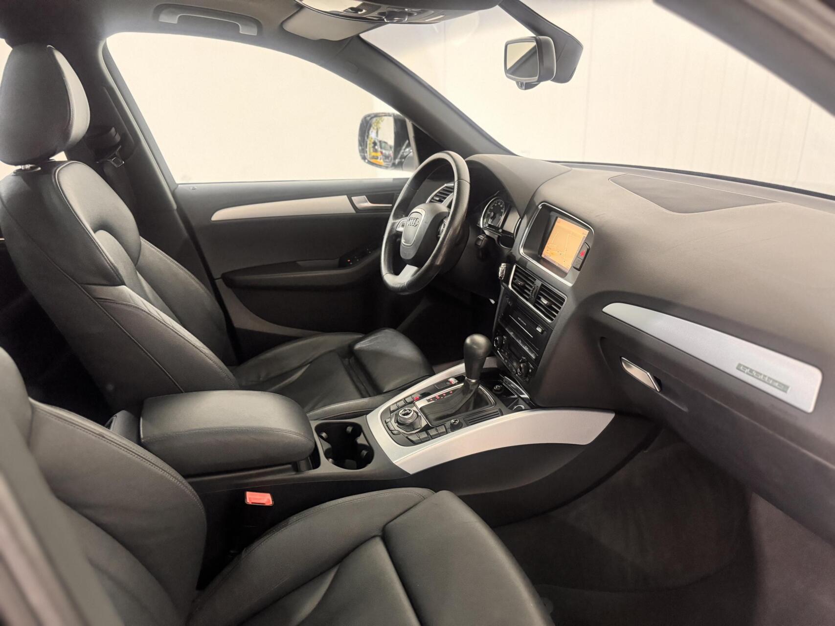 Foto van Audi Audi Q5 Hybrid