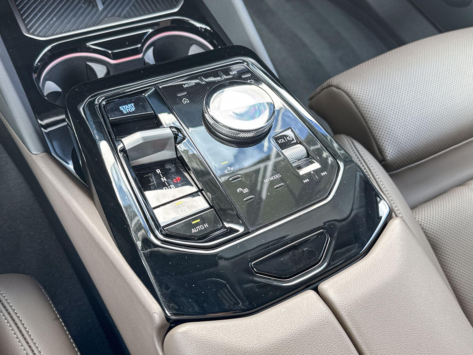 Foto van BMW I5 Edrive40