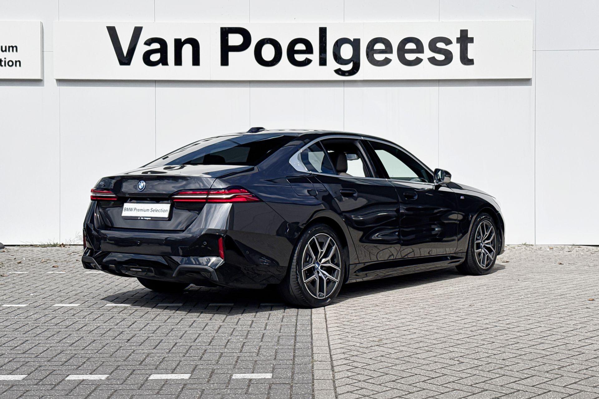 Foto van BMW I5 Edrive40