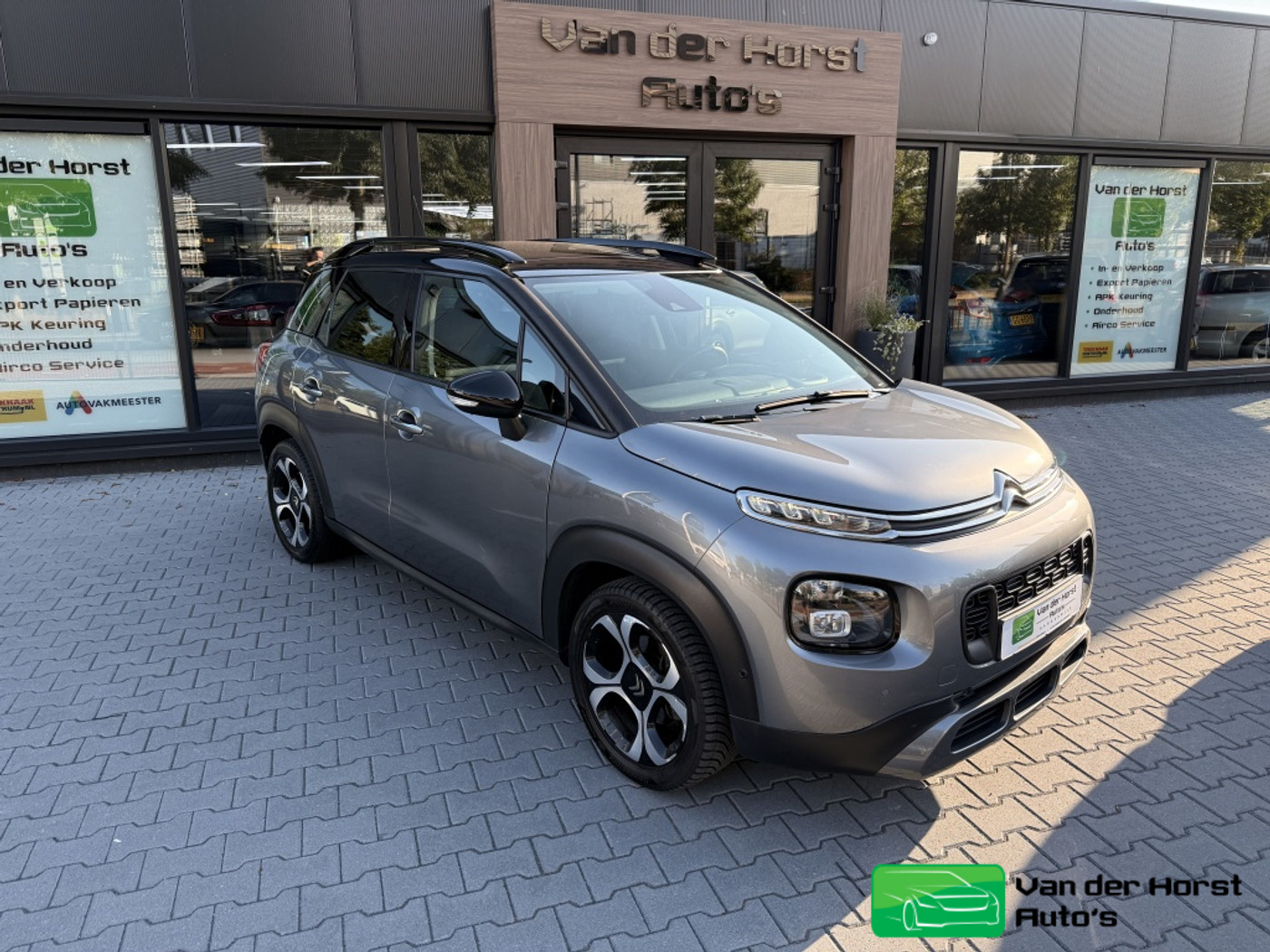 Citroen C3 Aircross 1.2 PT S&S Shine 2018 - voorkant
