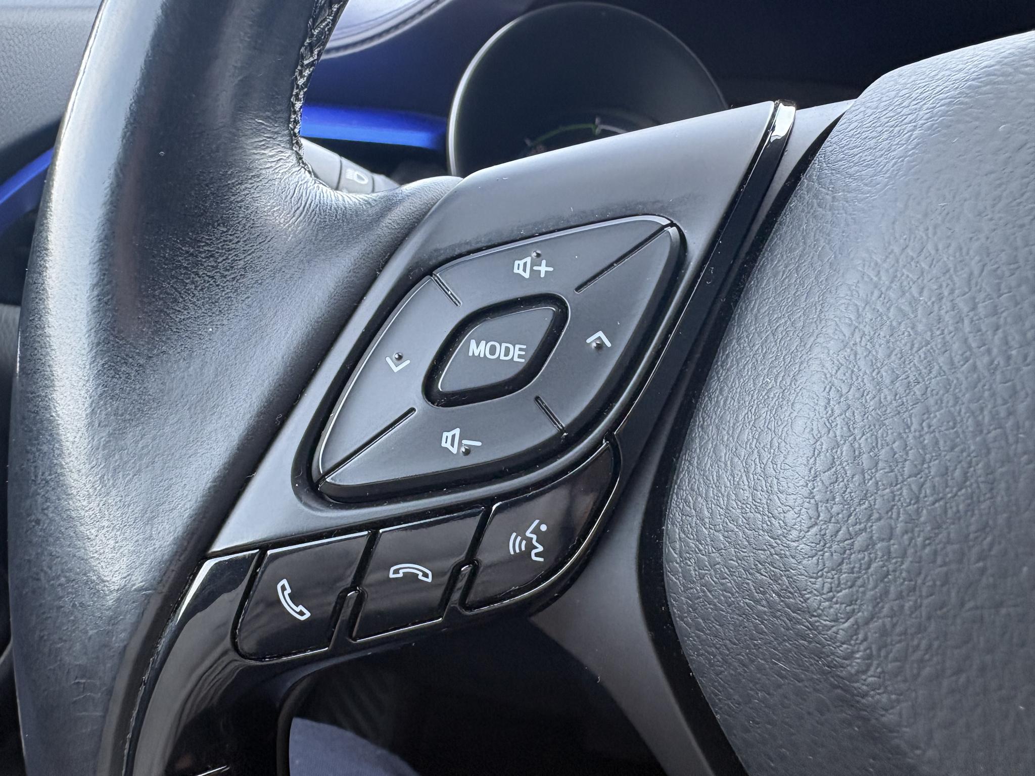 Foto van Toyota Toyota C-hr