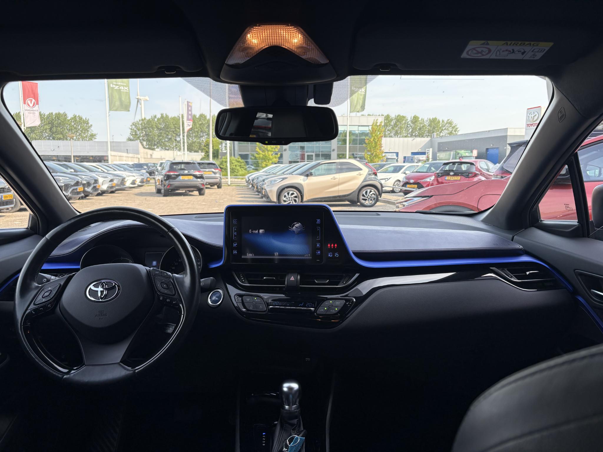 Foto van Toyota Toyota C-hr