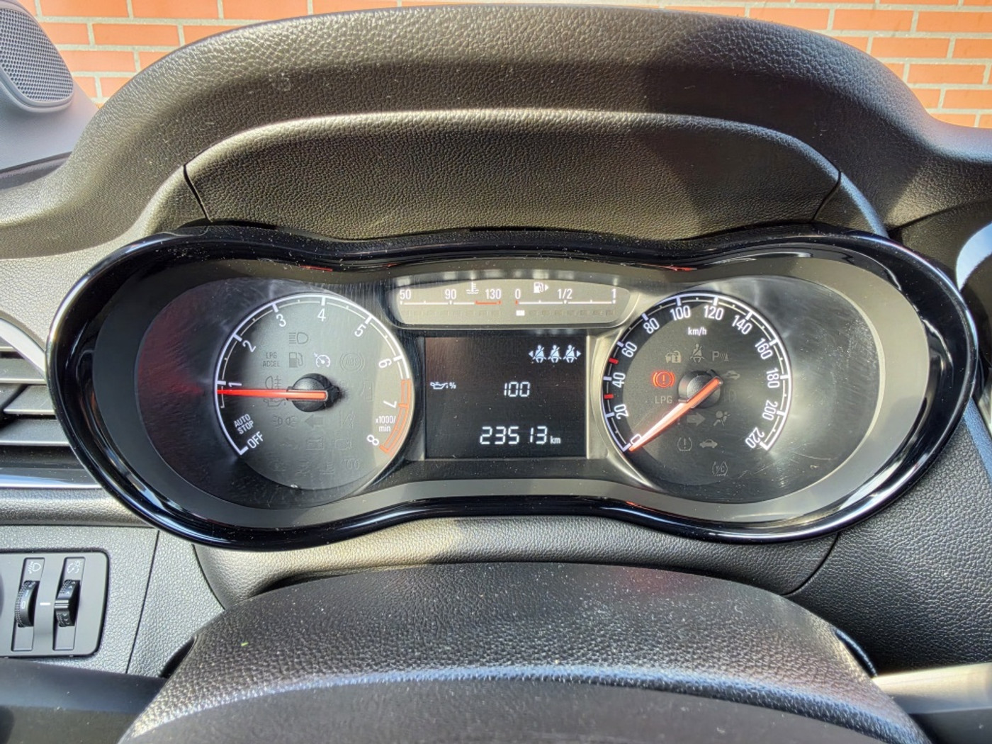 Foto van Opel Karl Rocks / Viva Rocks