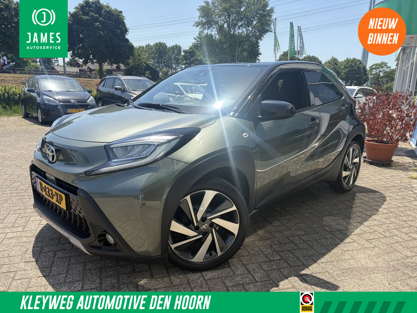 Toyota Toyota Aygo X 1.0 VVT-i S-CVT Envy, Aut, Clima, JBL, Carplay, Camera, Nav, 2022 - voorkant
