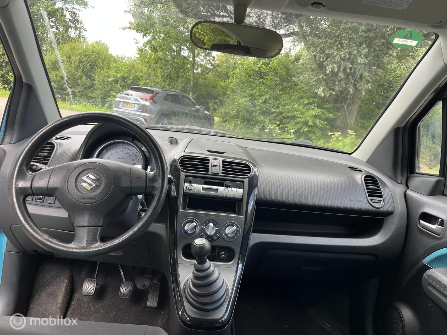 Foto van Suzuki Splash