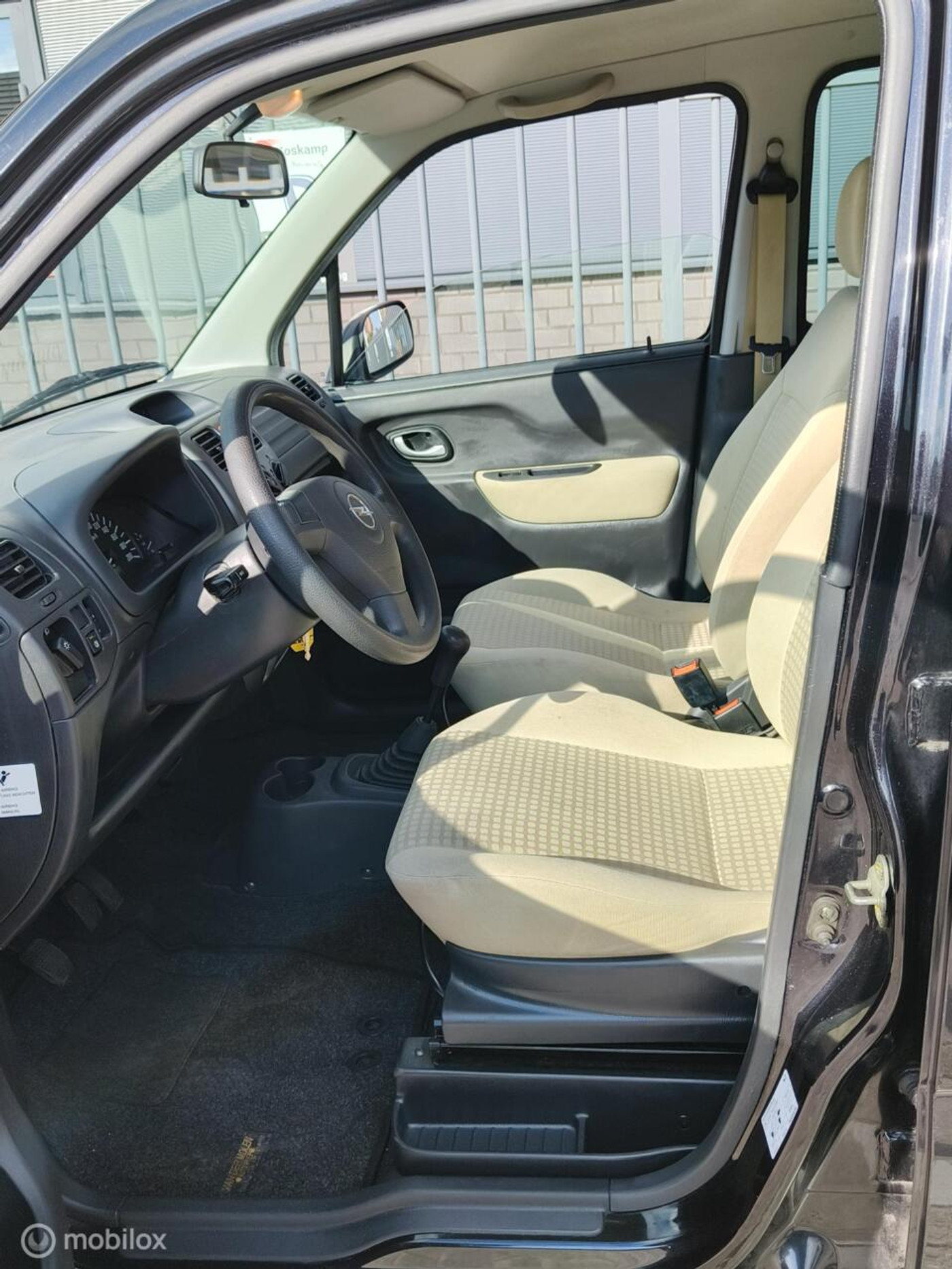 Foto van Opel Agila