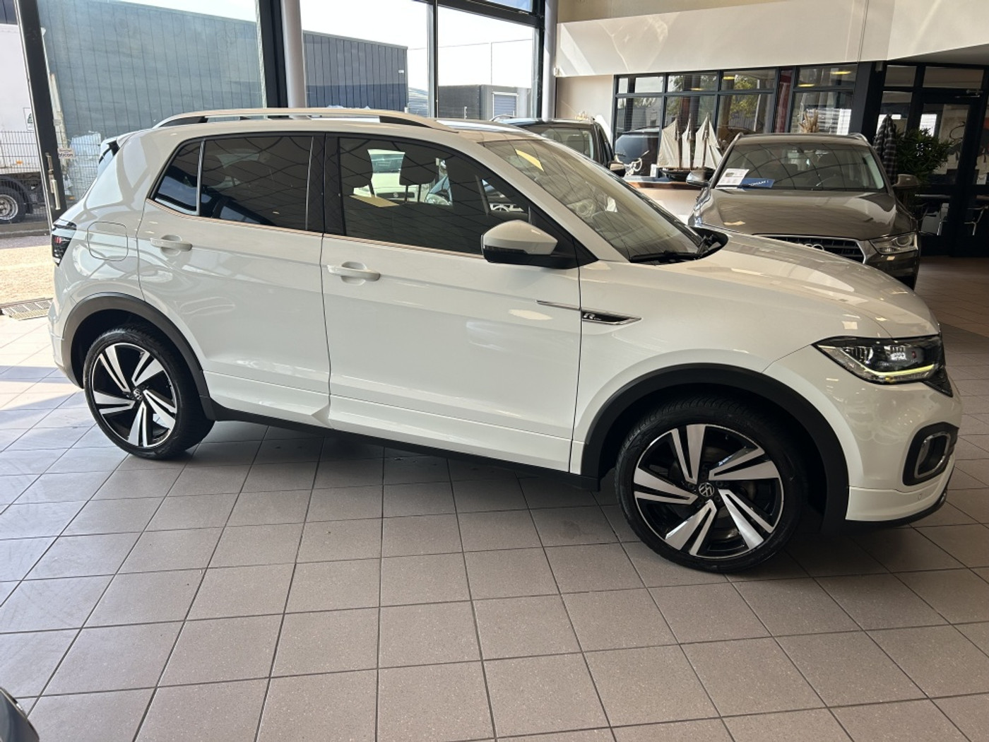 Foto van Volkswagen T-cross