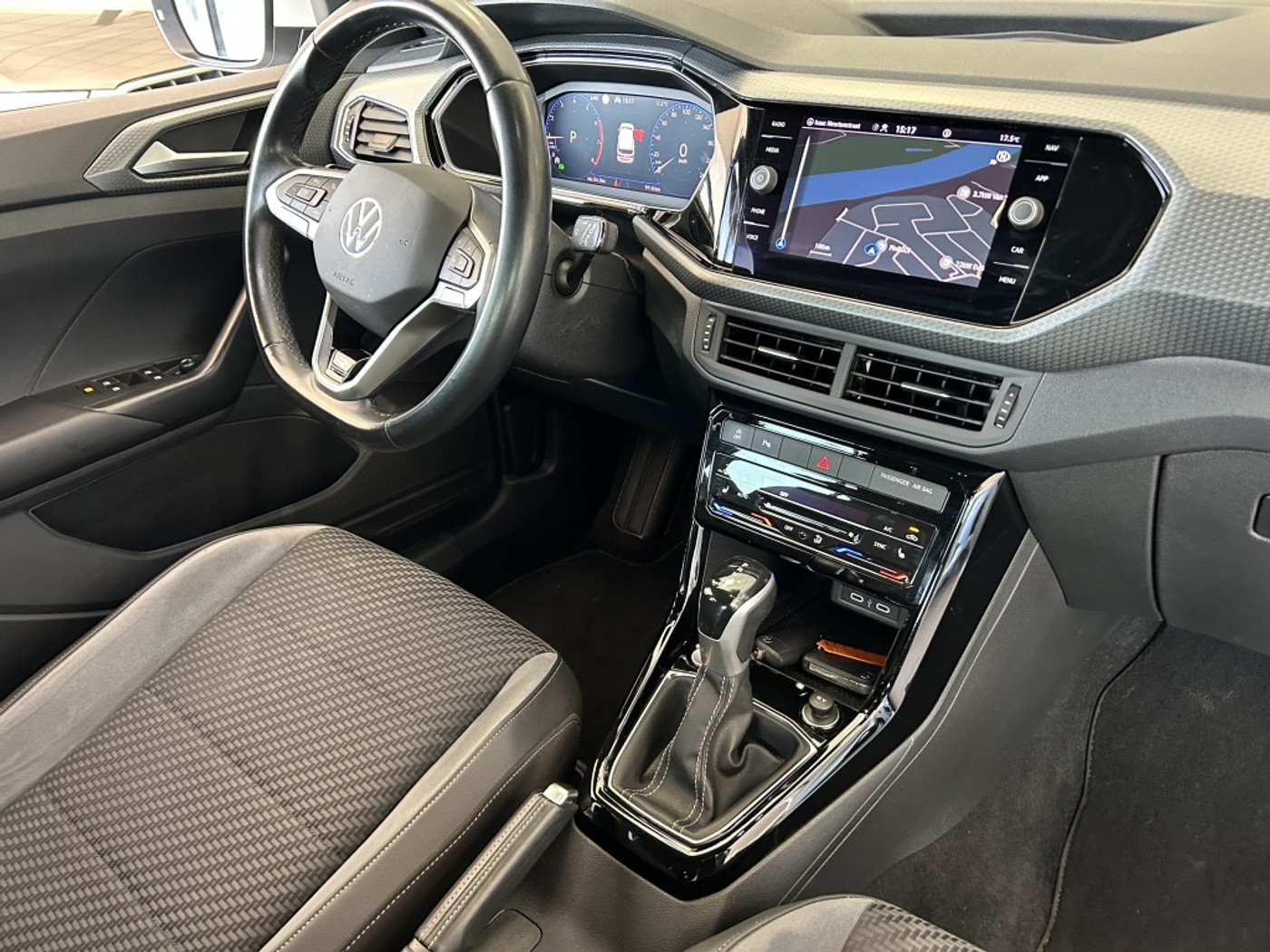 Foto van Volkswagen T-cross