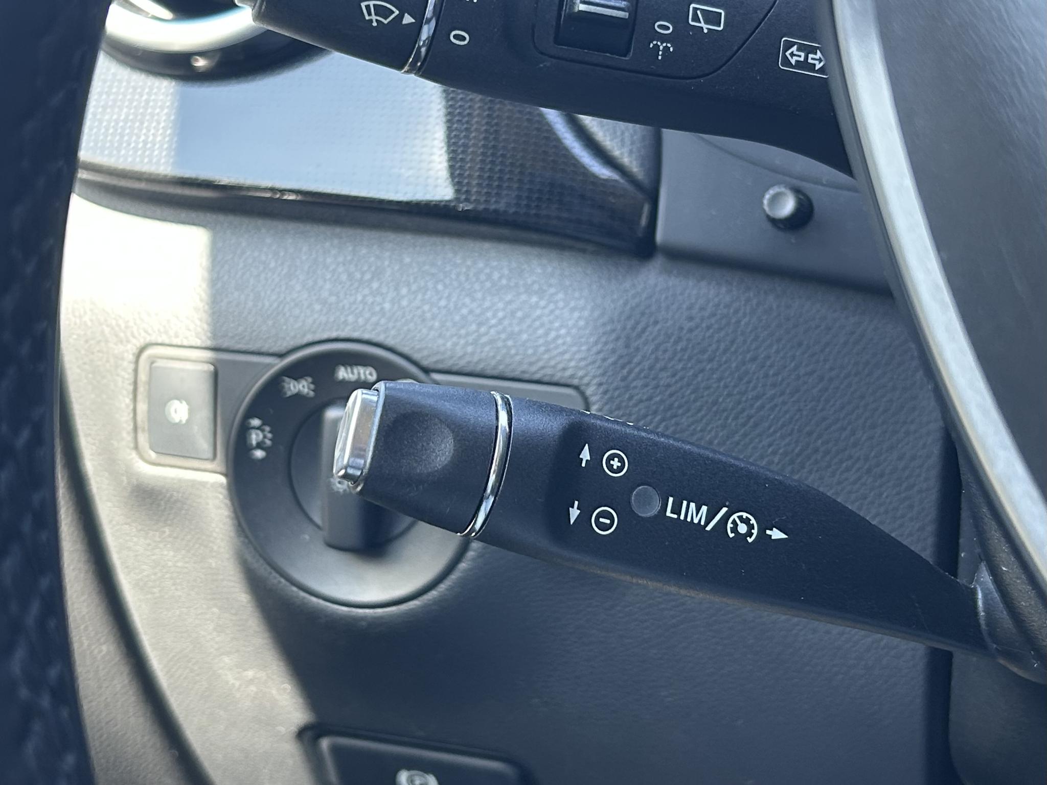 Foto van Mercedes-Benz B 180