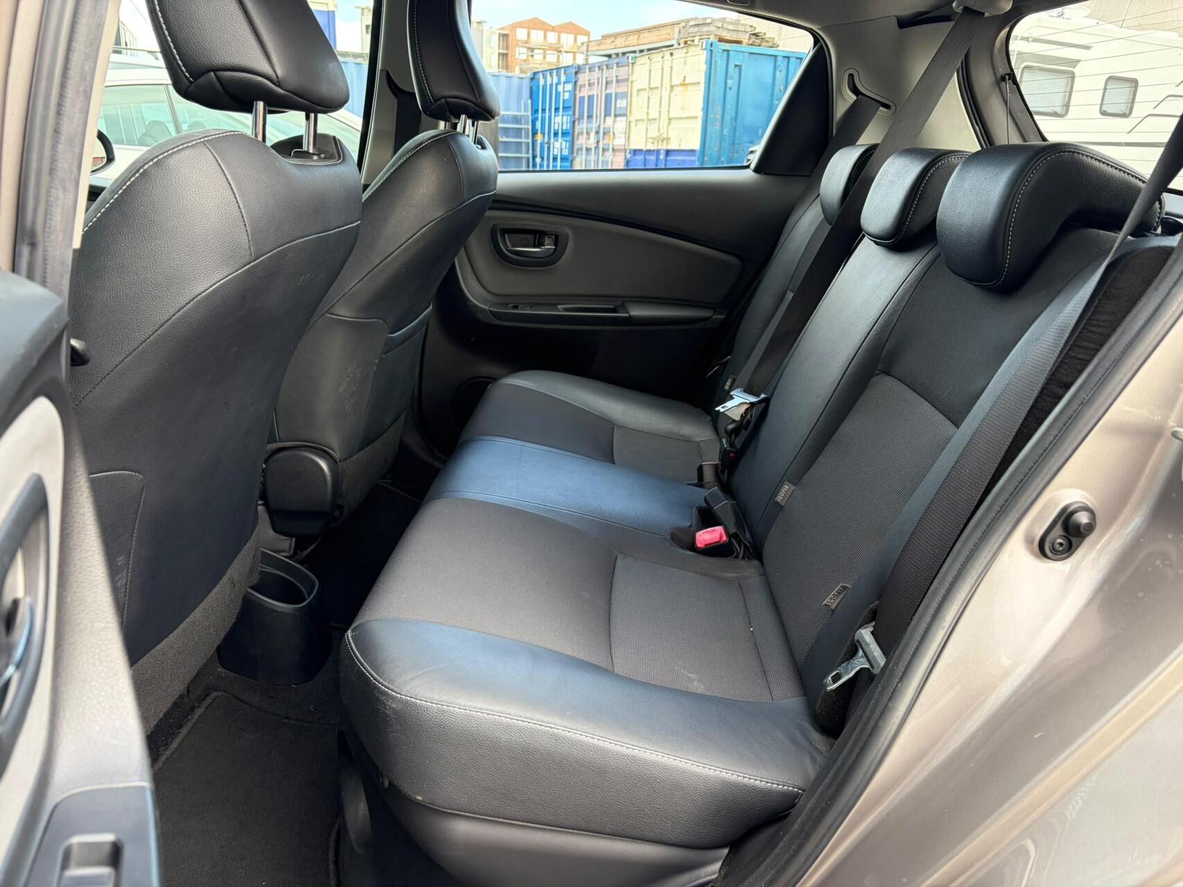 Foto van Toyota Toyota Yaris Hybrid