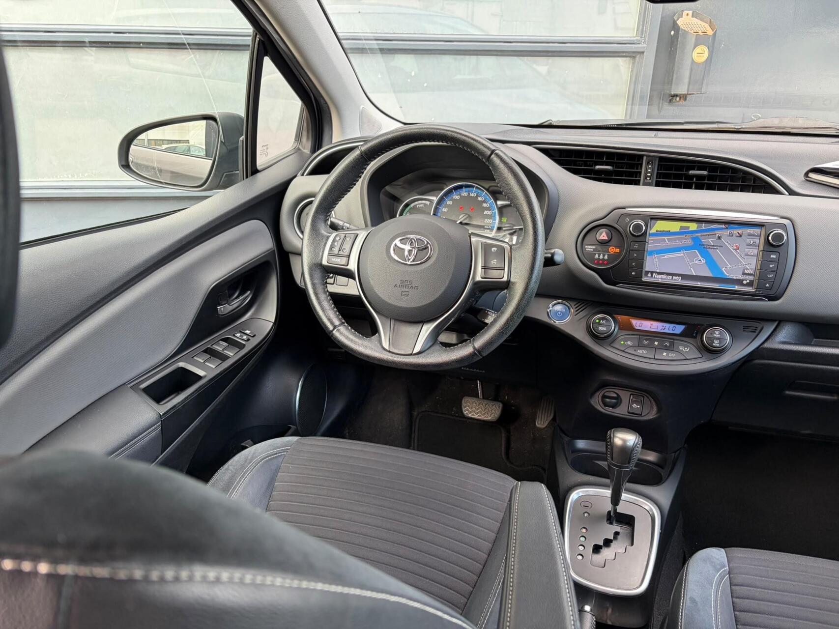 Foto van Toyota Toyota Yaris Hybrid