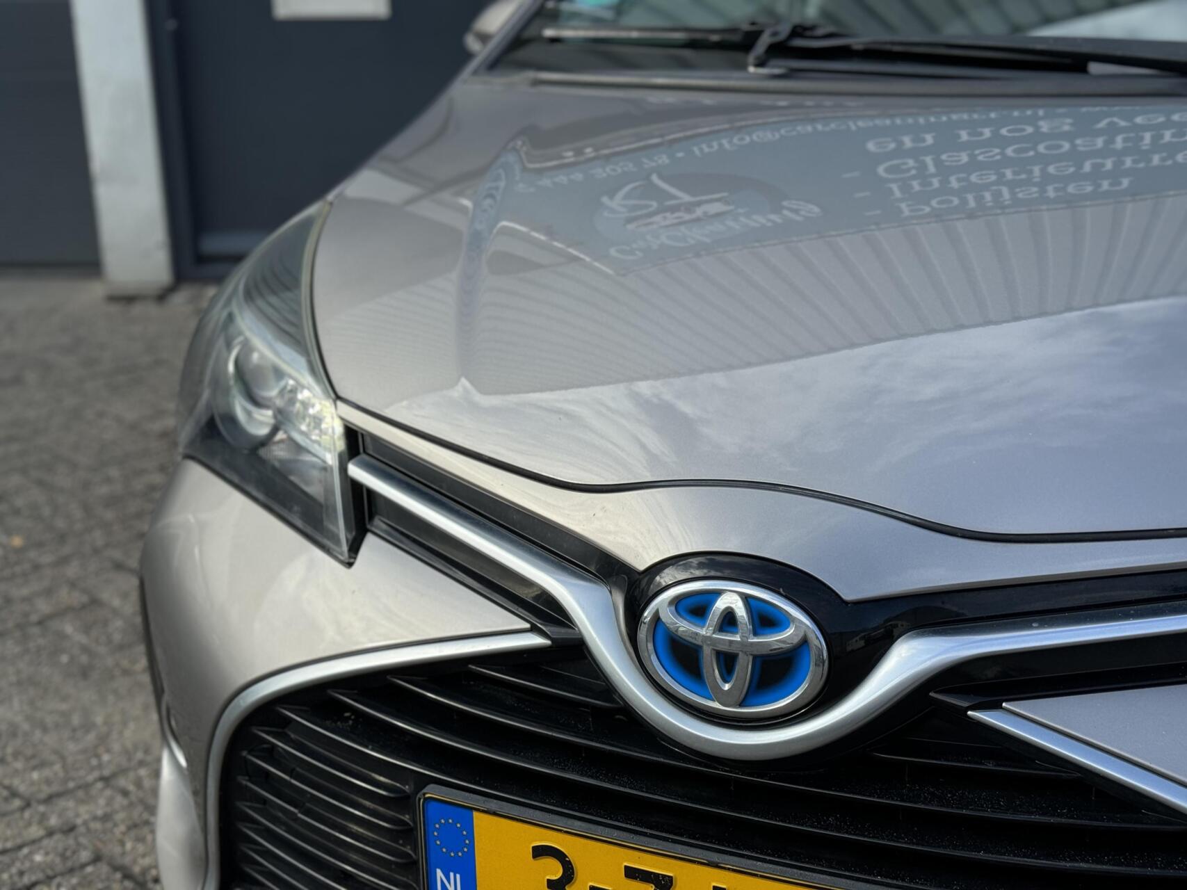 Foto van Toyota Toyota Yaris Hybrid