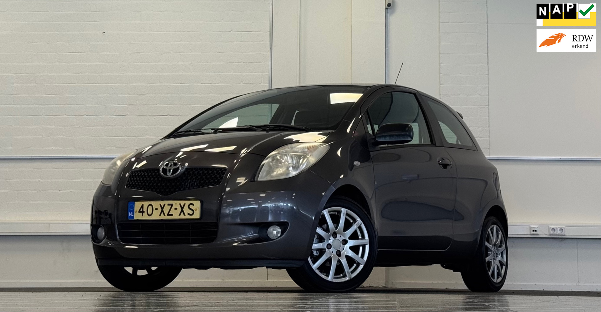Toyota Toyota Yaris 1.3 VVTi Automaat Sol S Line-pakket Leder Airco 2007 - voorkant