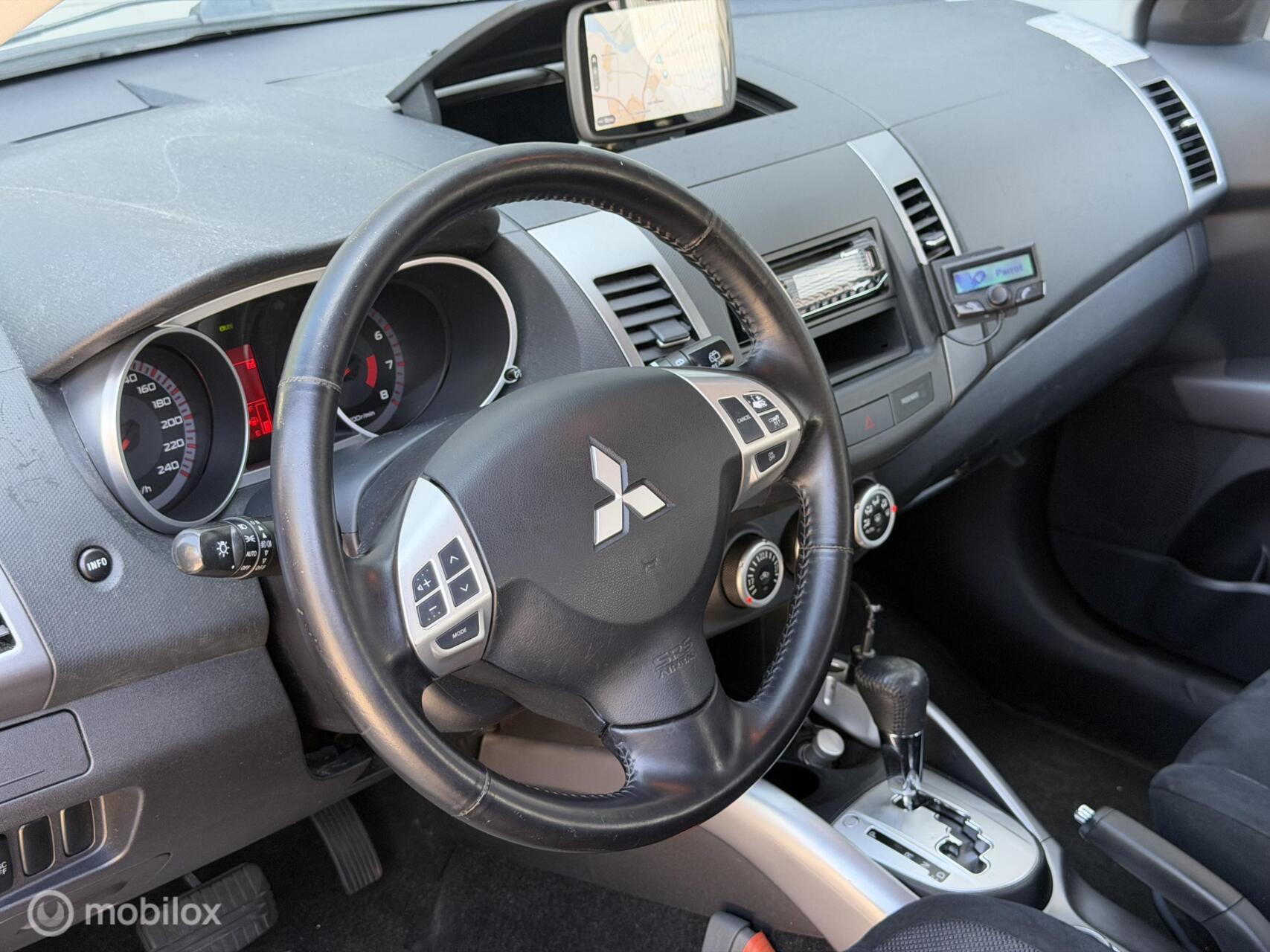 Foto van Mitsubishi Mitsubishi Outlander