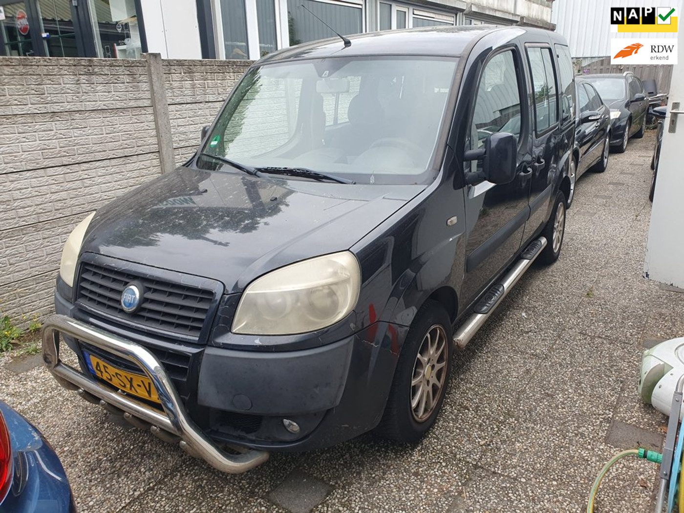 Fiat Fiat Doblo 1.4 Dynamic Inruil mogelijk 7 persoons uitvoering 2006 - voorkant