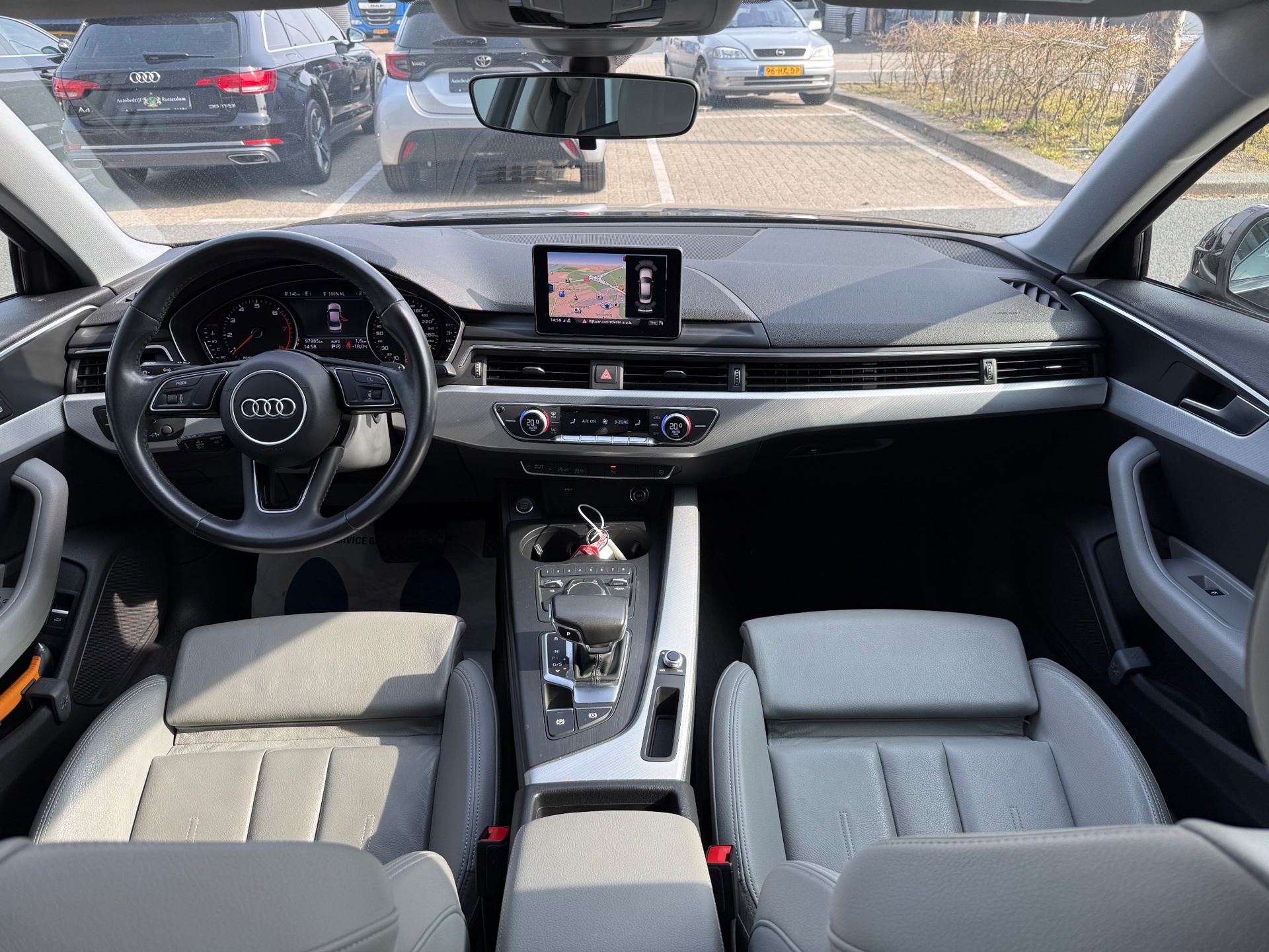 Foto van Audi A4
