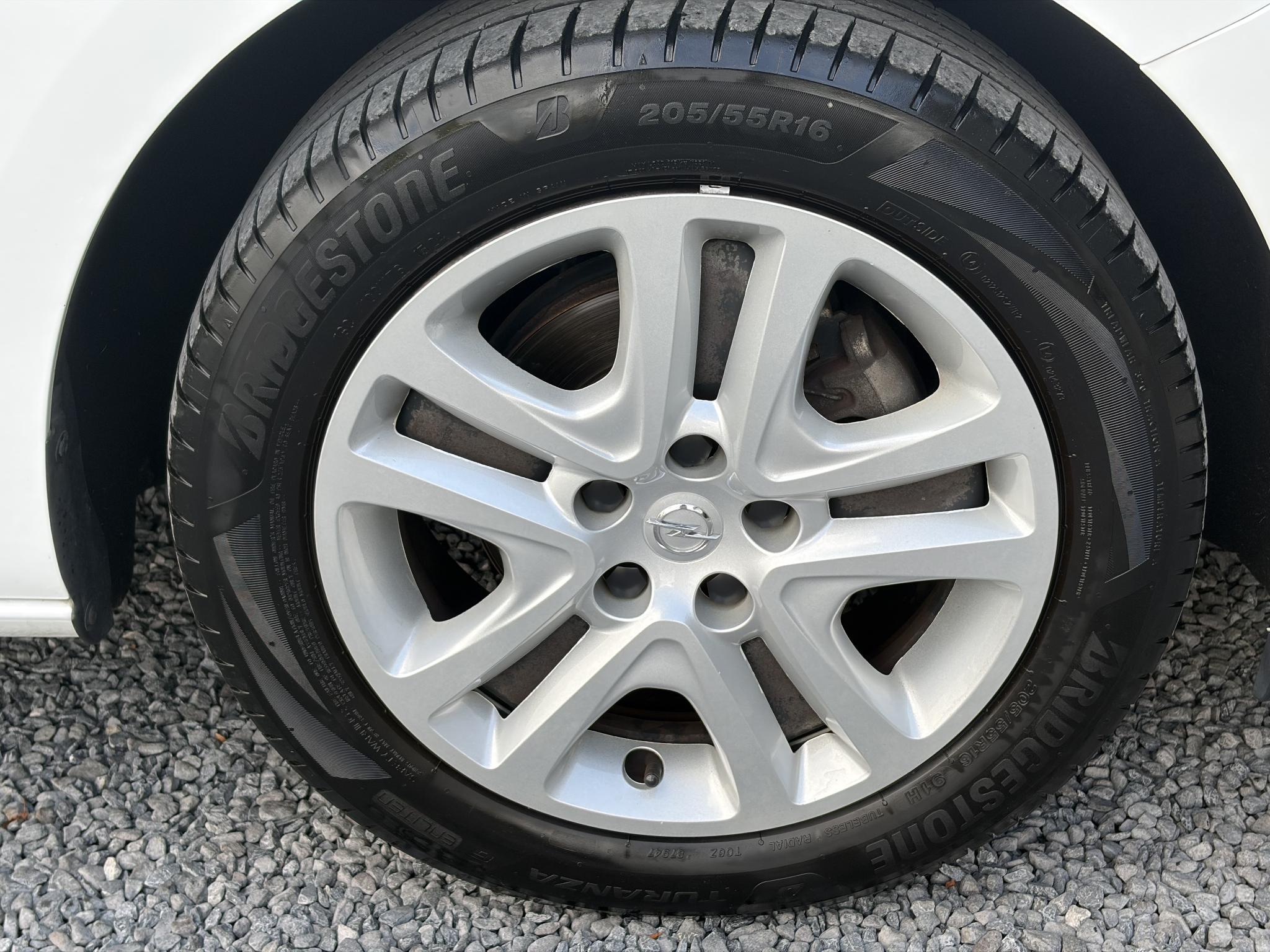 Foto van Opel Astra