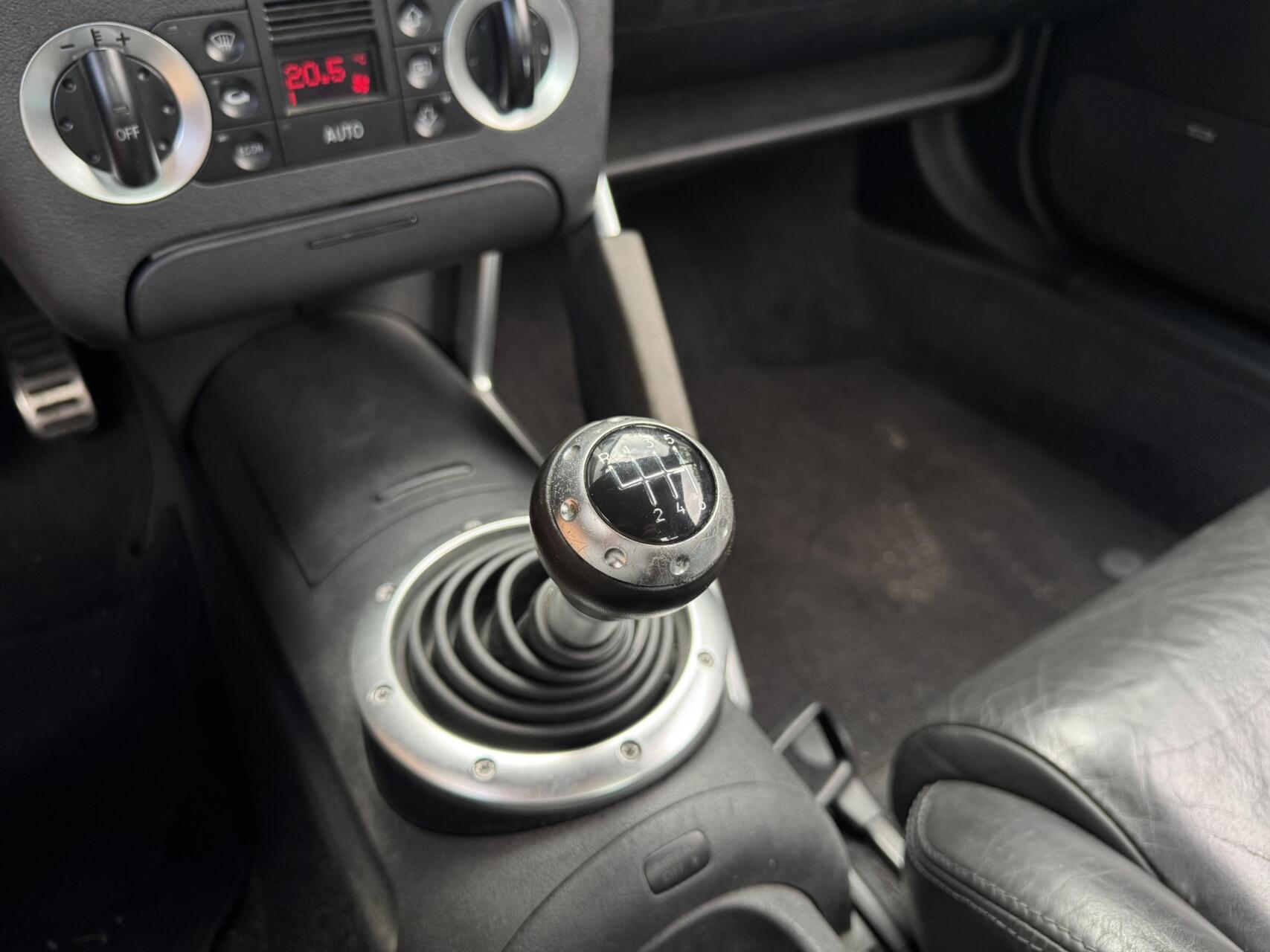 Foto van Audi TT Roadster