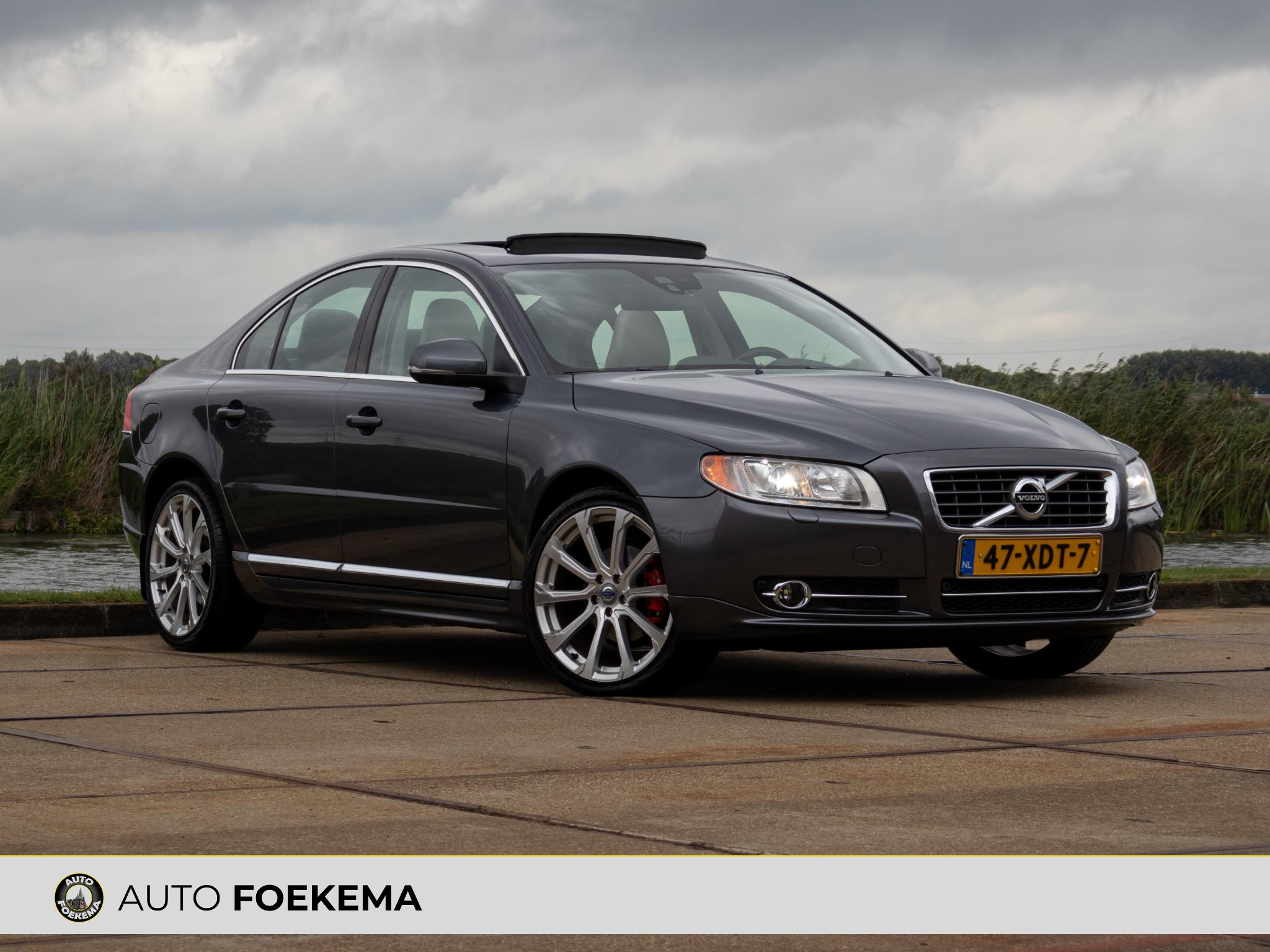 Volvo S80 1.6 T4 Summum 2012 - voorkant