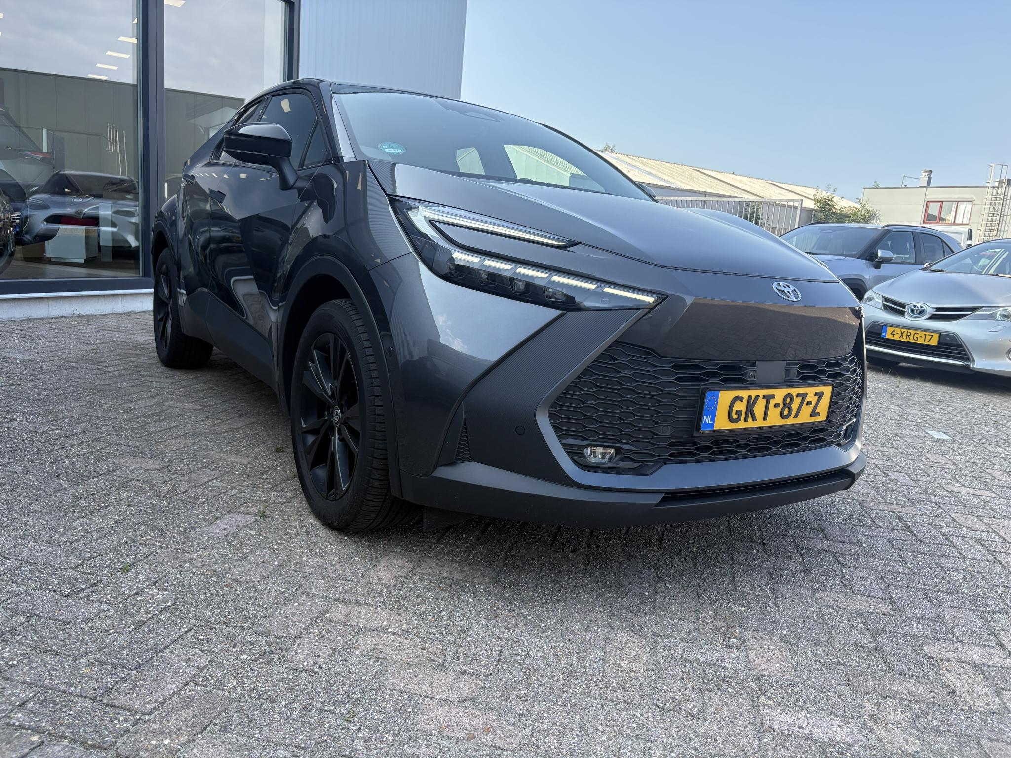 Foto van Toyota Toyota C-hr