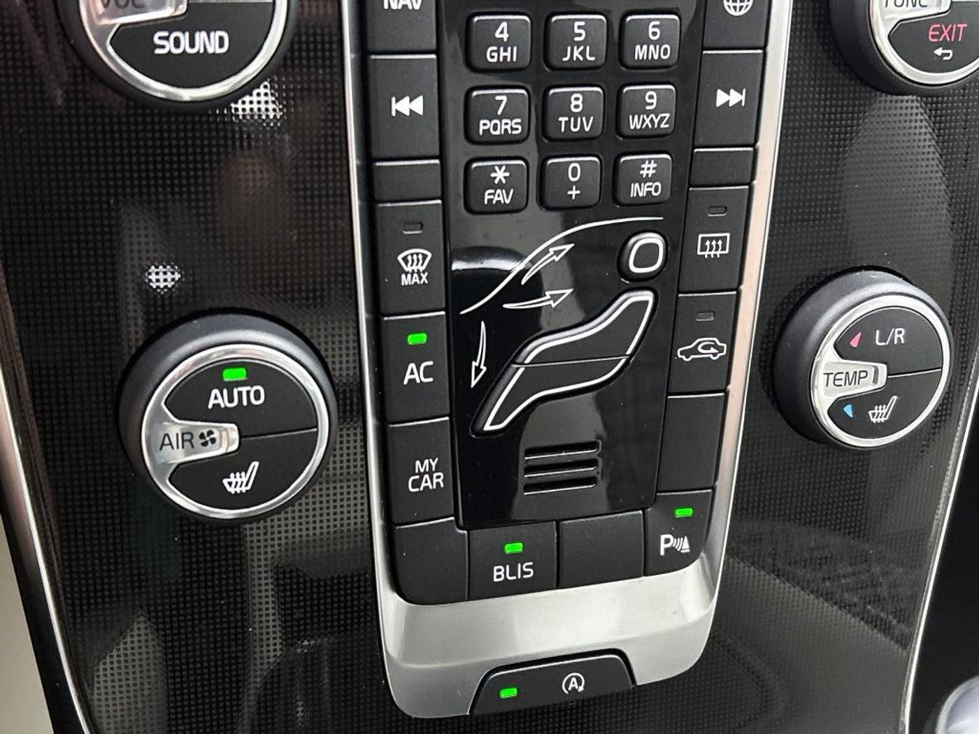 Foto van Volvo V40 Cross Country