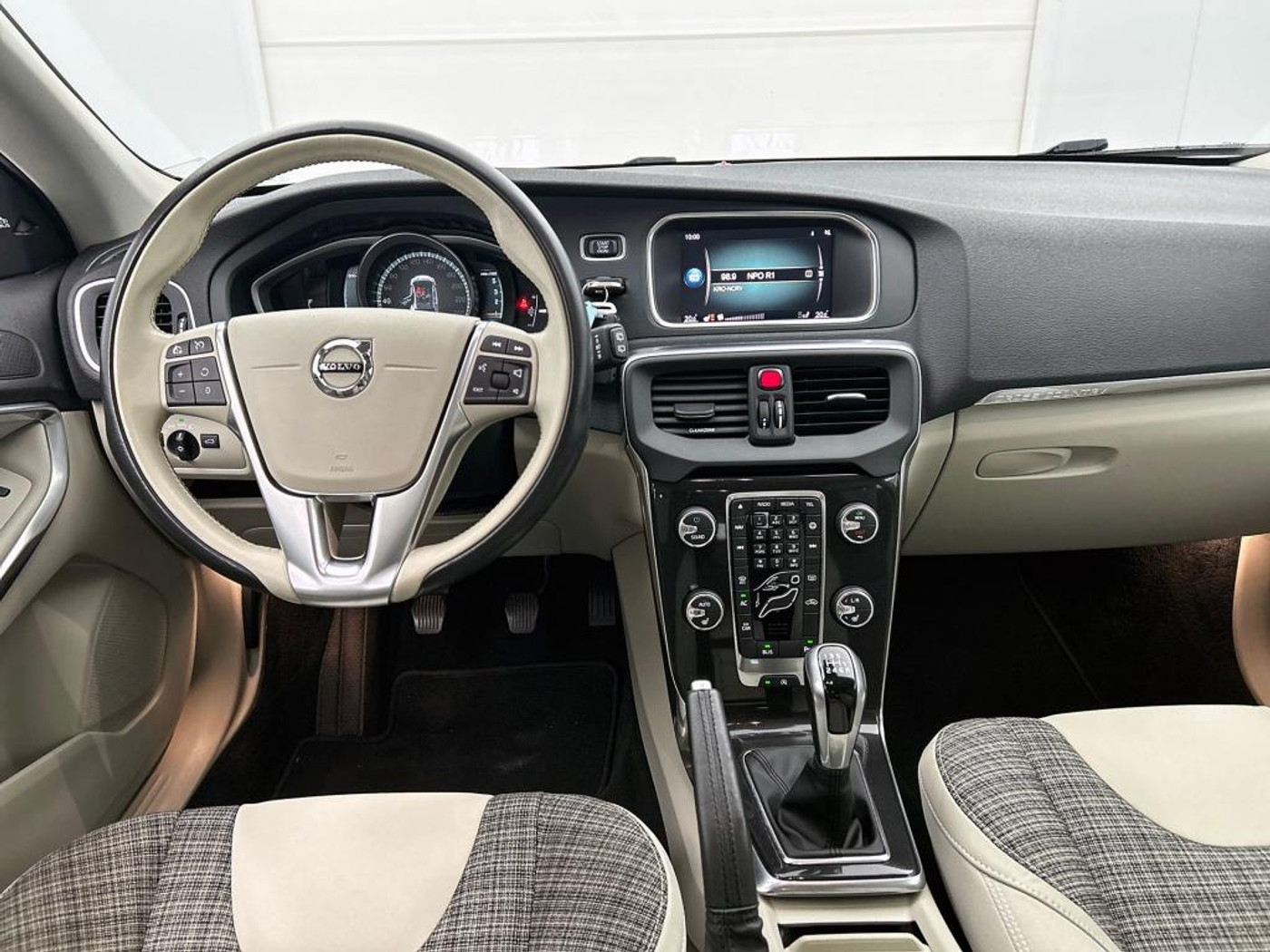Foto van Volvo V40 Cross Country