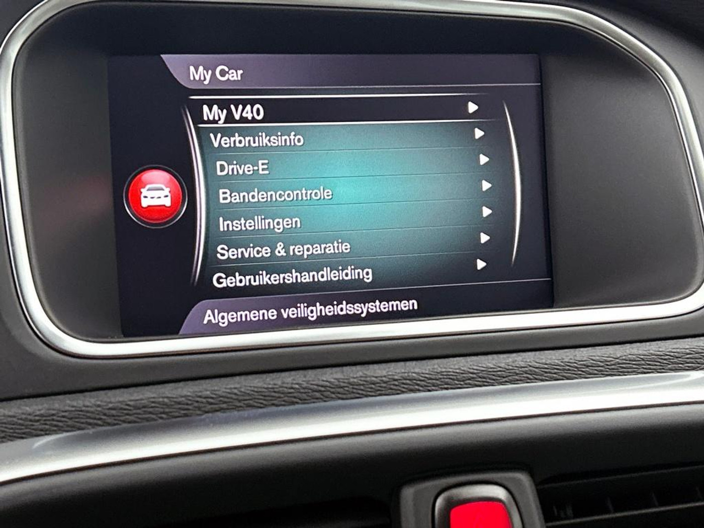 Foto van Volvo V40 Cross Country