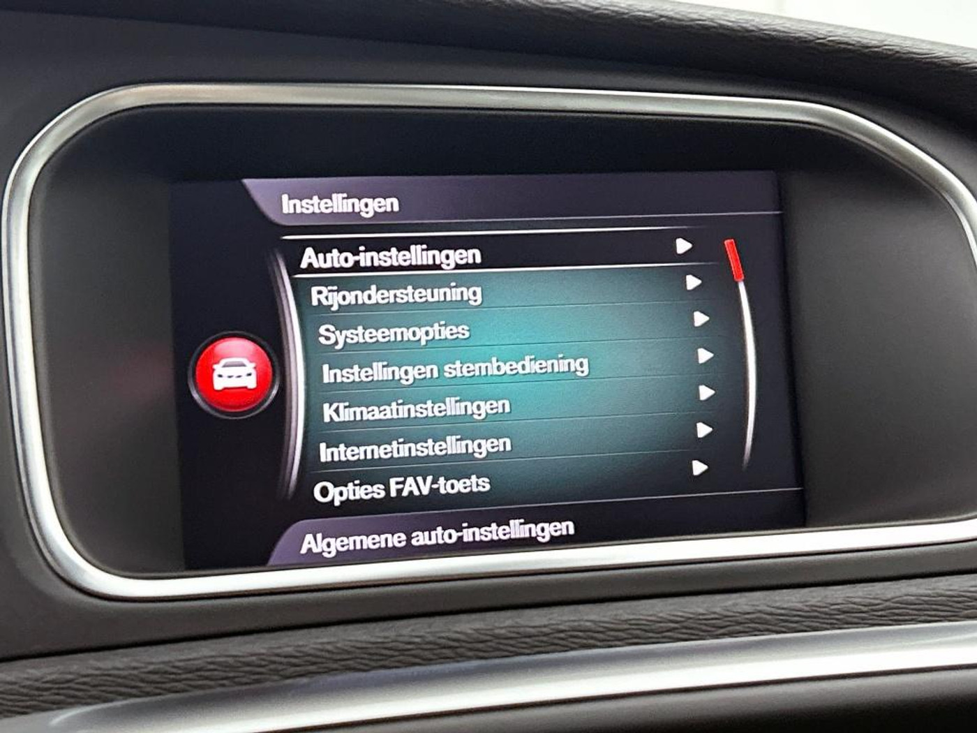 Foto van Volvo V40 Cross Country