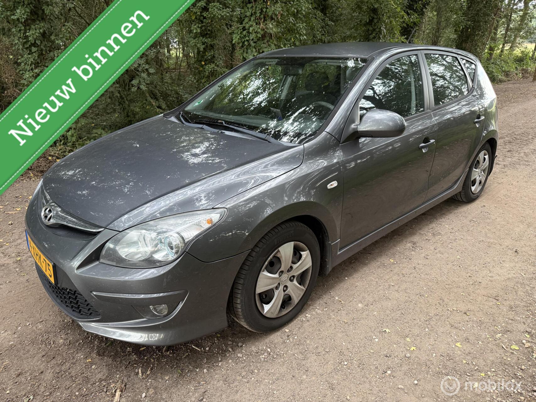 Hyundai I 30 1.6 CRDi Active 2011 - voorkant