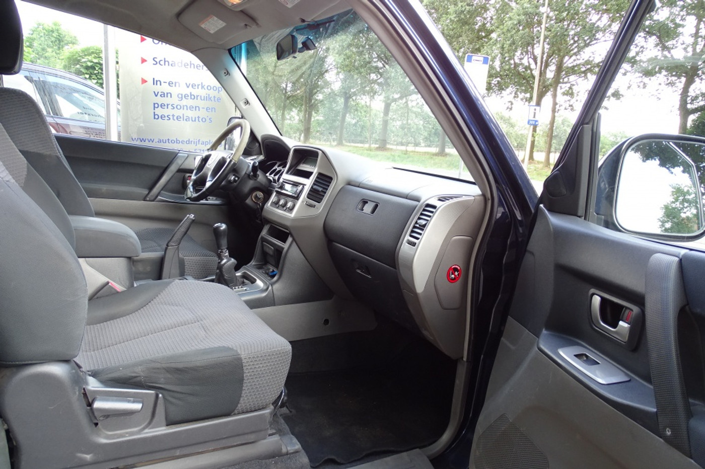 Foto van Mitsubishi Pajero 3.2 Di GLX HRLS