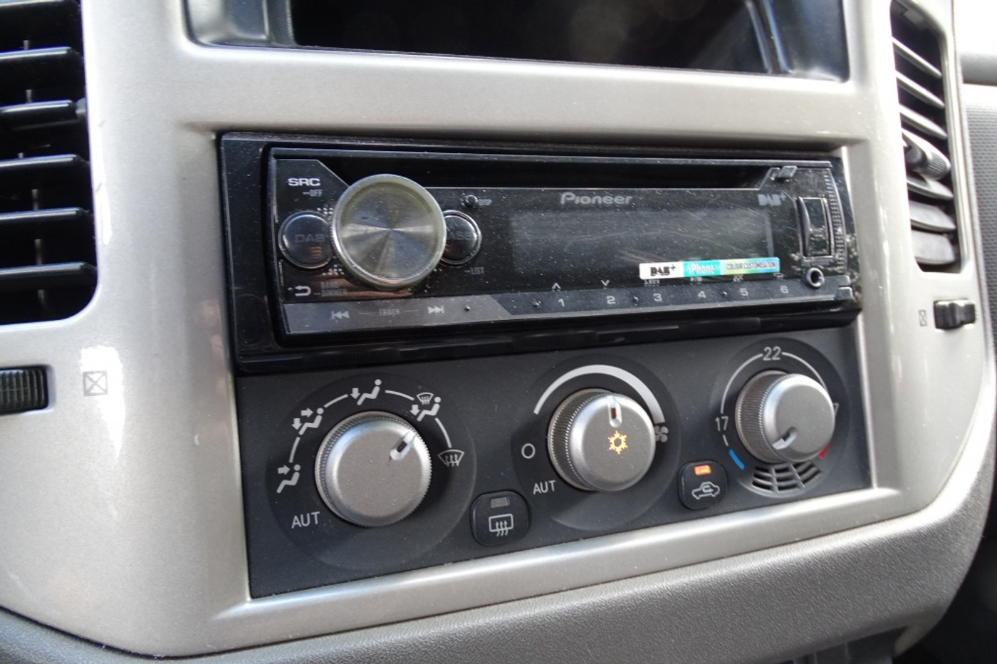 Foto van Mitsubishi Pajero 3.2 Di GLX HRLS