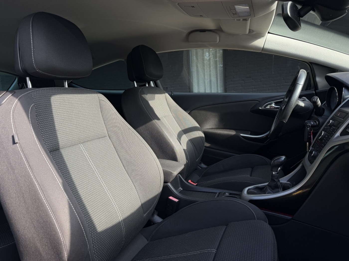 Foto van Opel Astra GTC