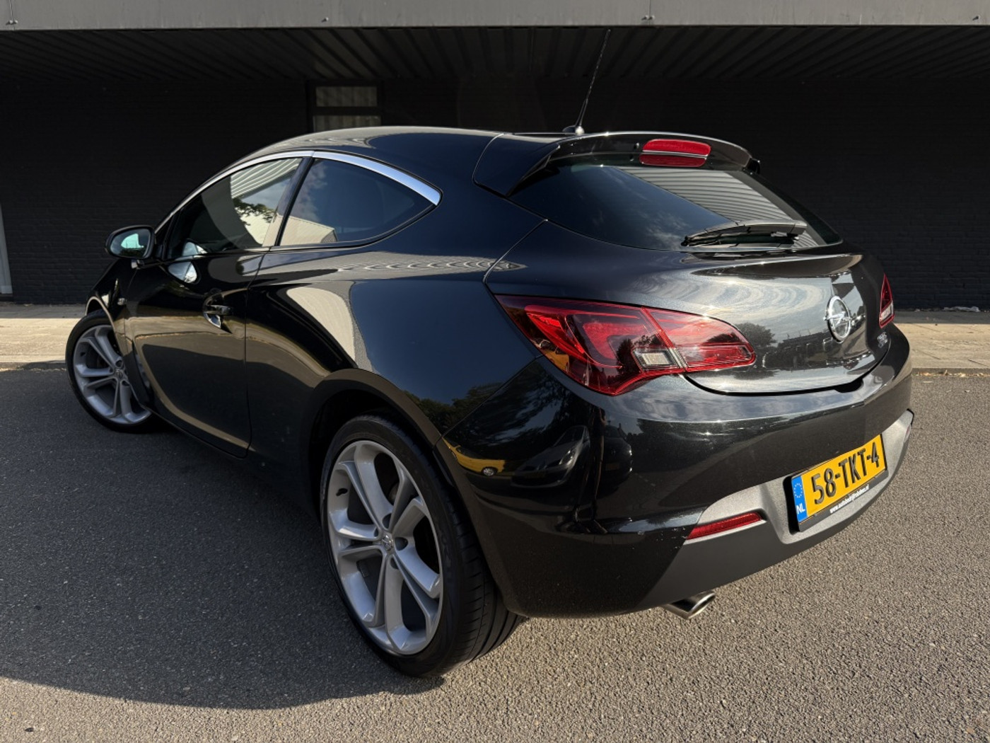 Foto van Opel Astra GTC