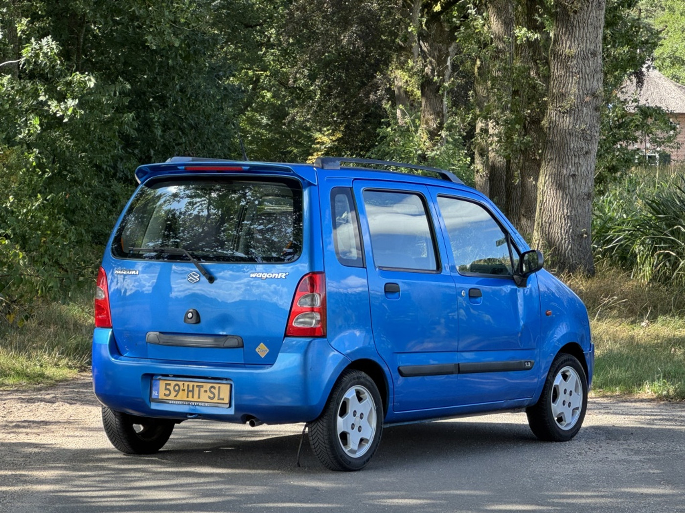 Foto van Suzuki Wagon R
