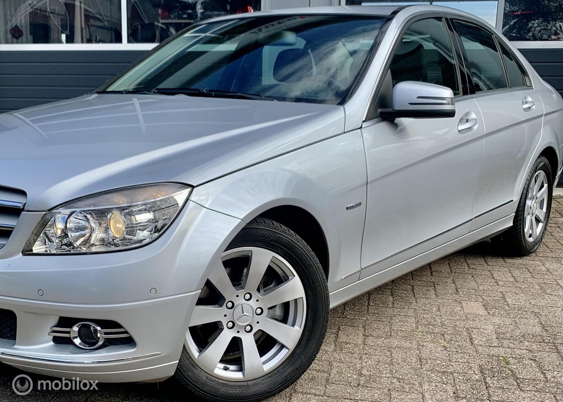 Foto van Mercedes-Benz C 180 Kompressor