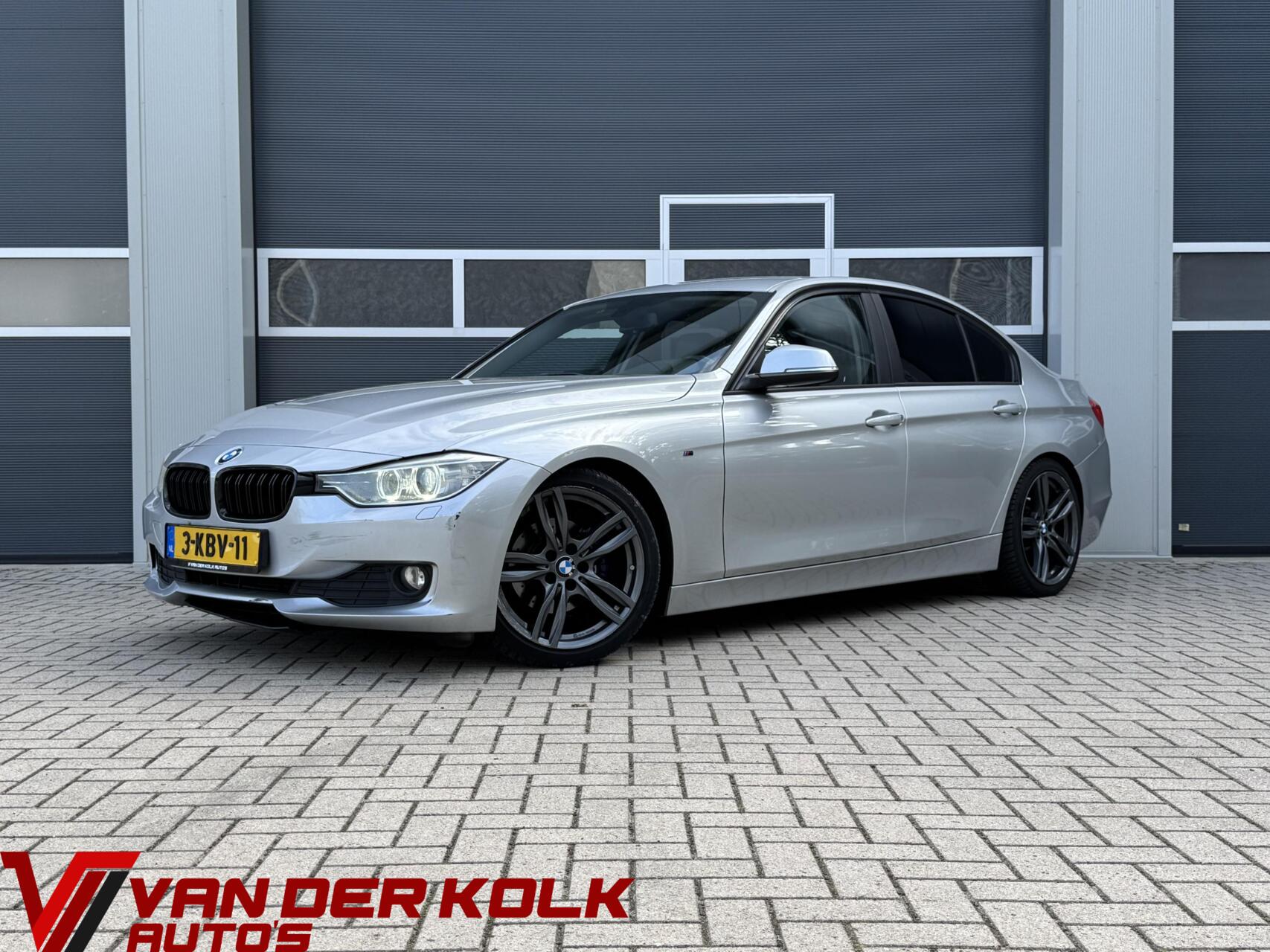 BMW 3er Reihe 320d EfficientDynamics Edition High Executive | Leder | LED | Navigatie | Cruise | Climate | Sensoren 2013 - voorkant