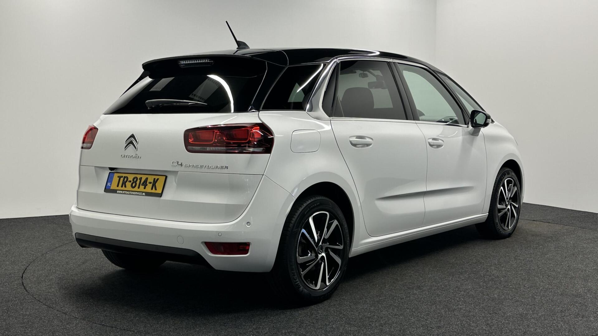 Foto van Citroen C4 Spacetourer