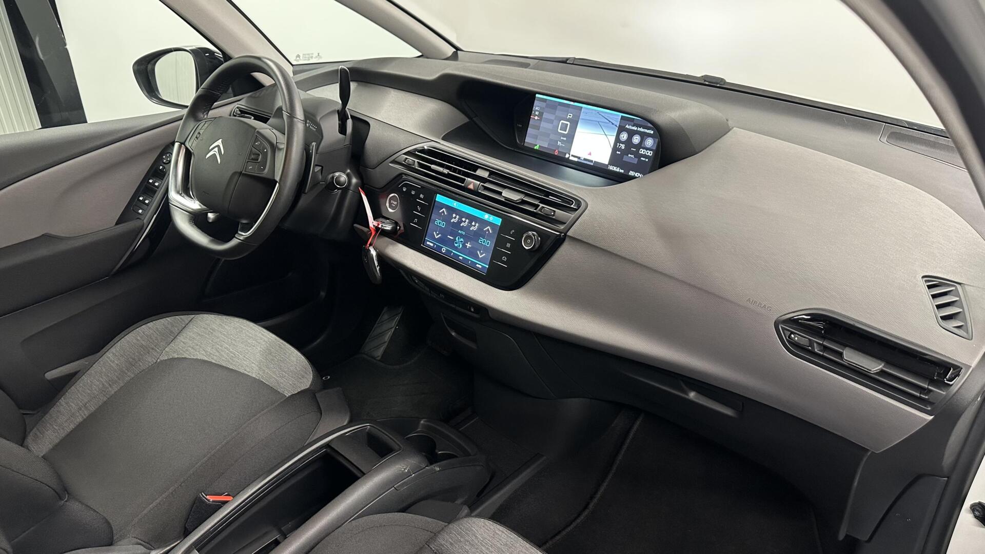 Foto van Citroen C4 Spacetourer