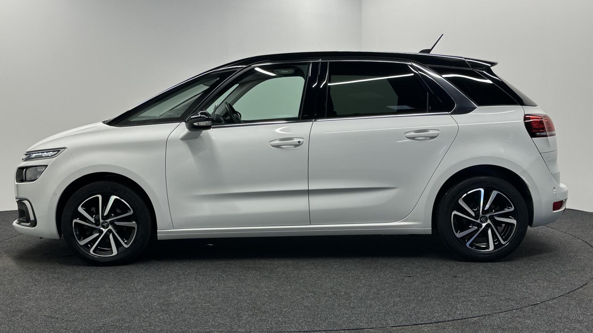 Foto van Citroen C4 Spacetourer