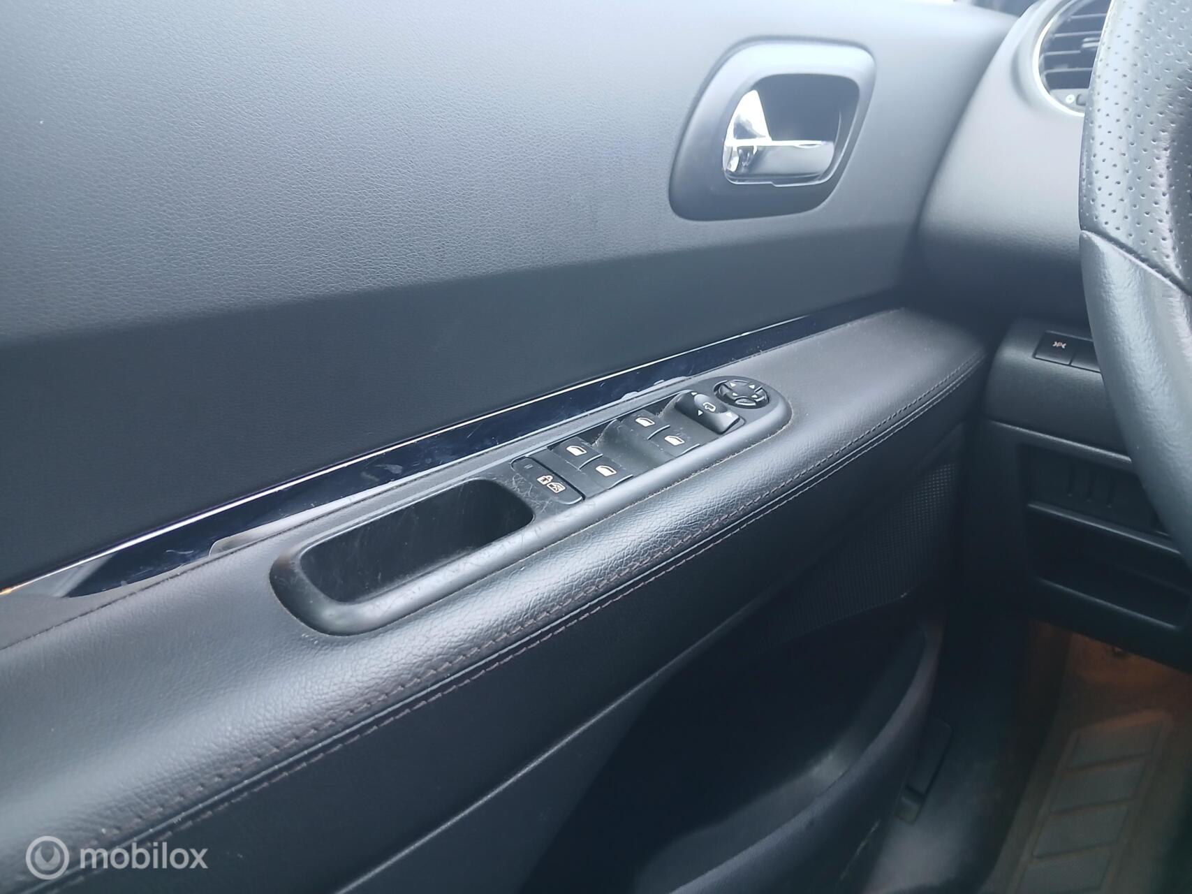 Foto van Peugeot 5008