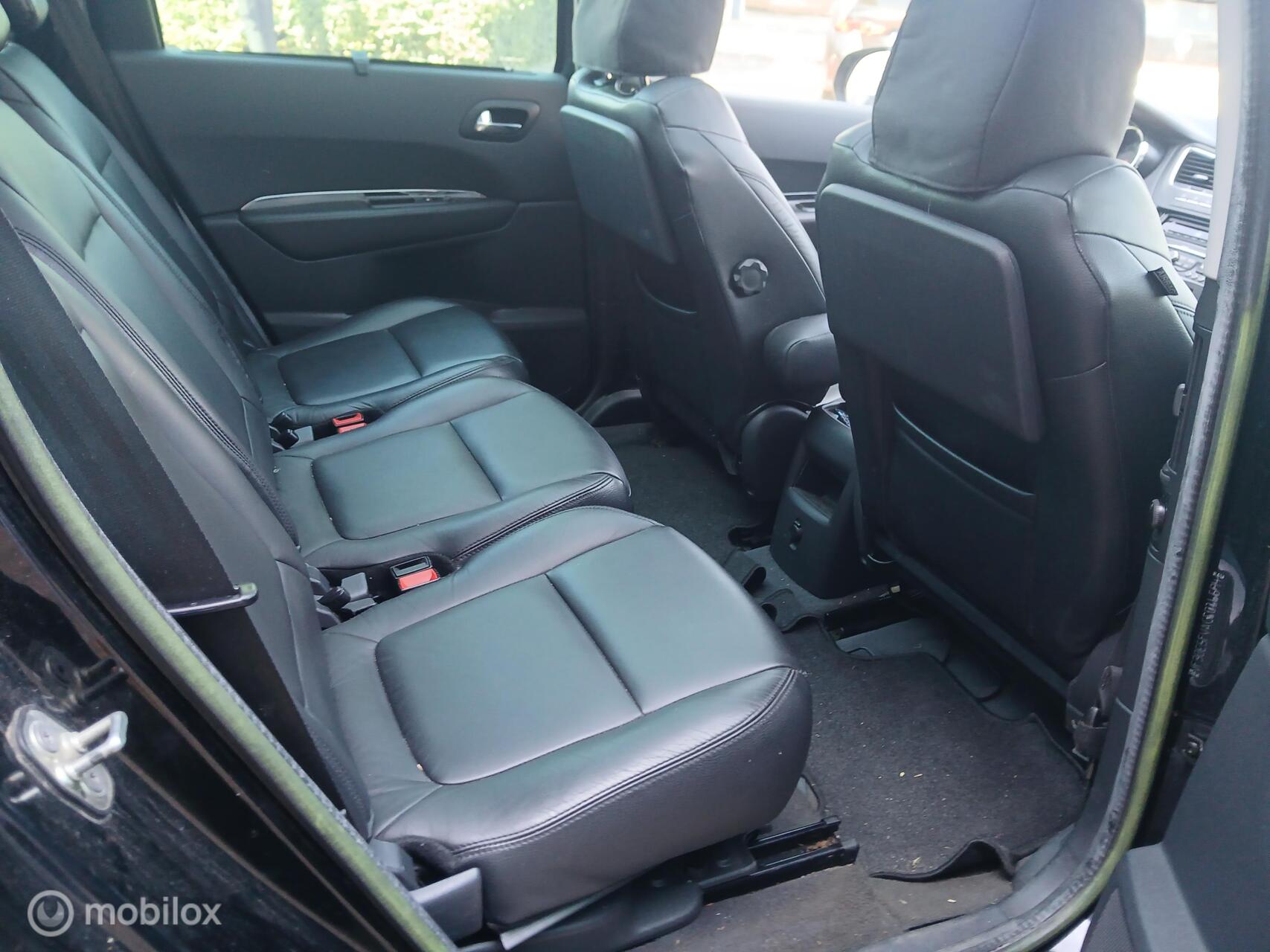 Foto van Peugeot 5008