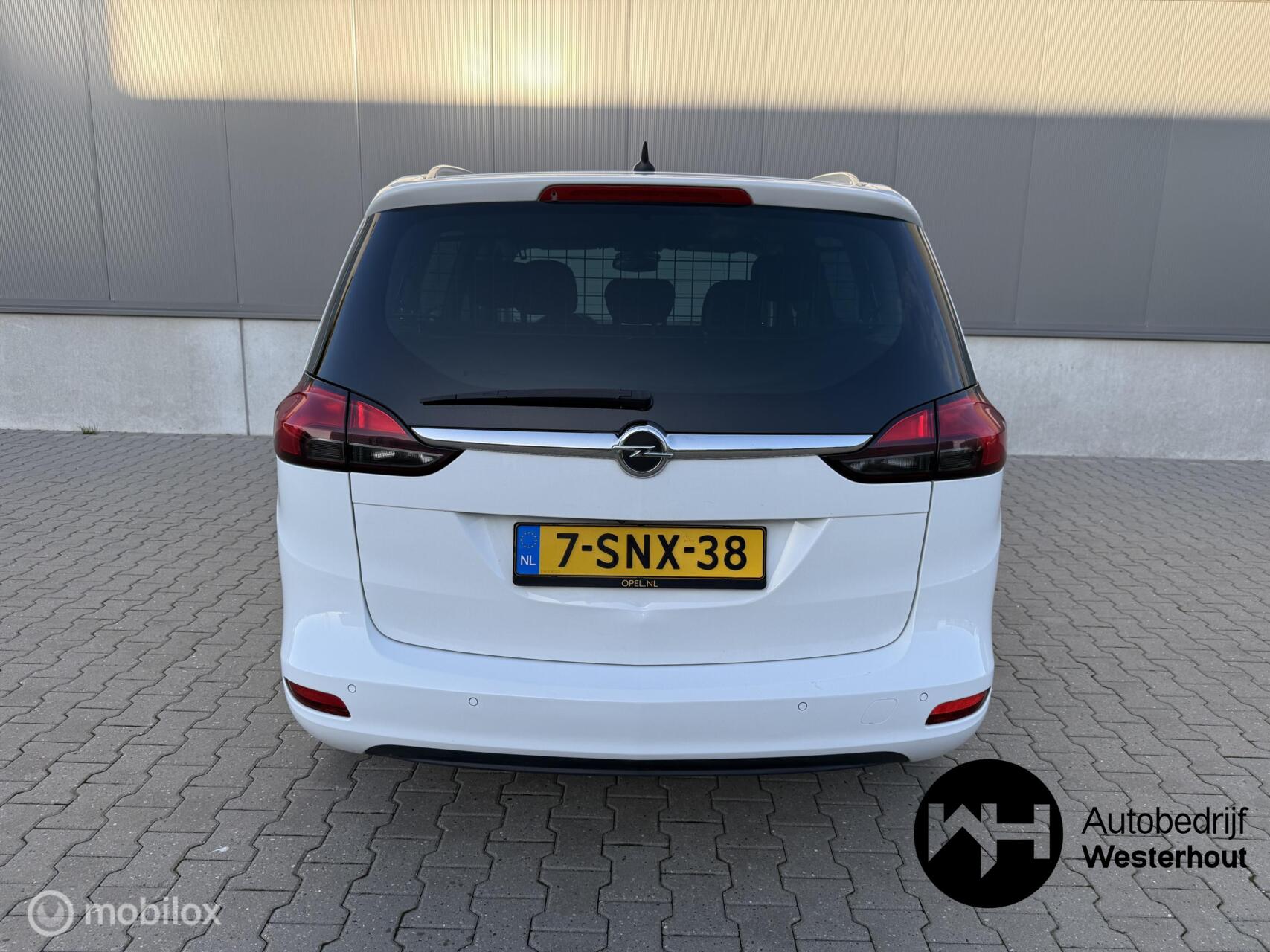 Foto van Opel Zafira Tourer