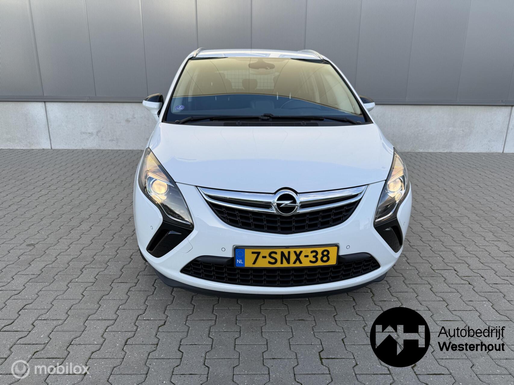 Foto van Opel Zafira Tourer