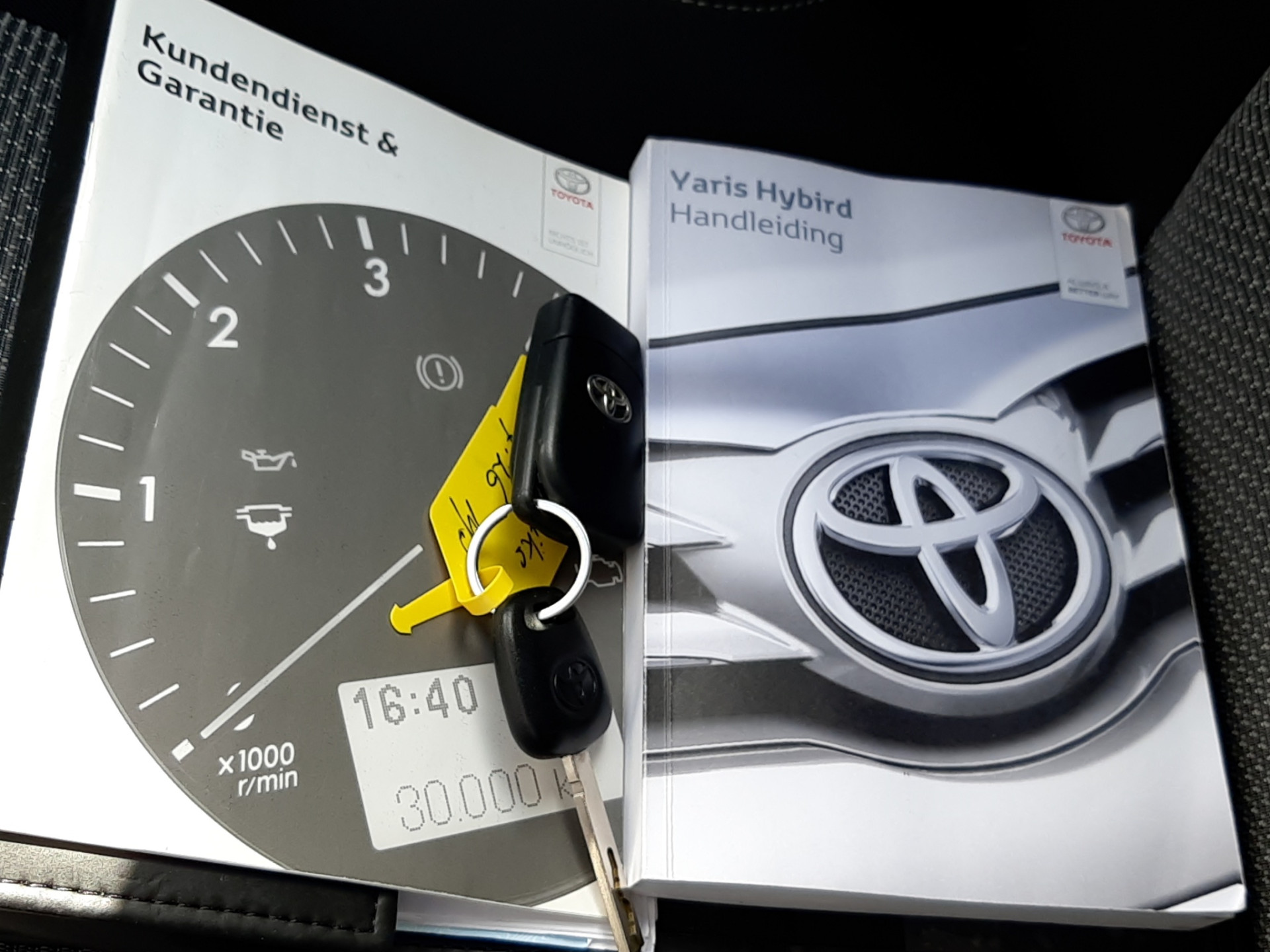 Foto van Toyota Toyota Yaris Hybrid
