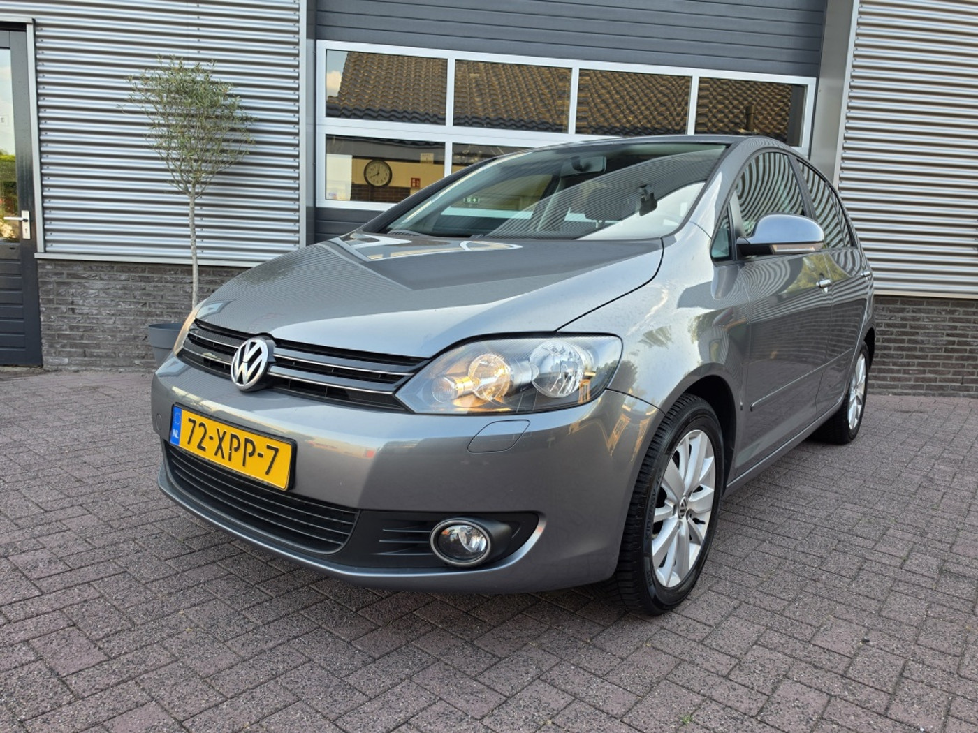 Volkswagen Golf Plus 1.2 TSI Comfl.BlueM 2012 - voorkant