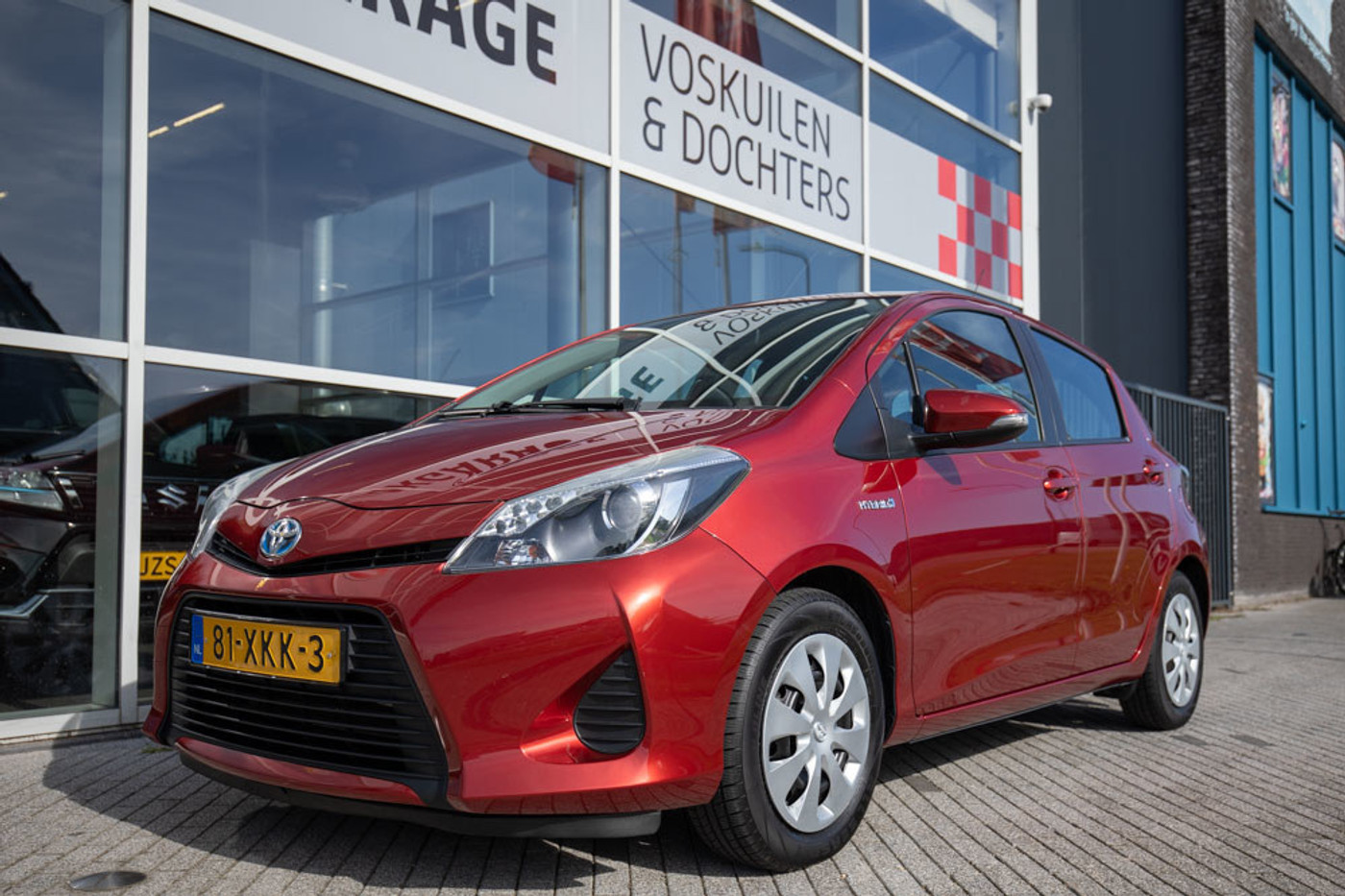 Toyota Toyota Yaris Hybrid 1.5 Full Hybrid Aspiration Trekhaak 2012 - voorkant