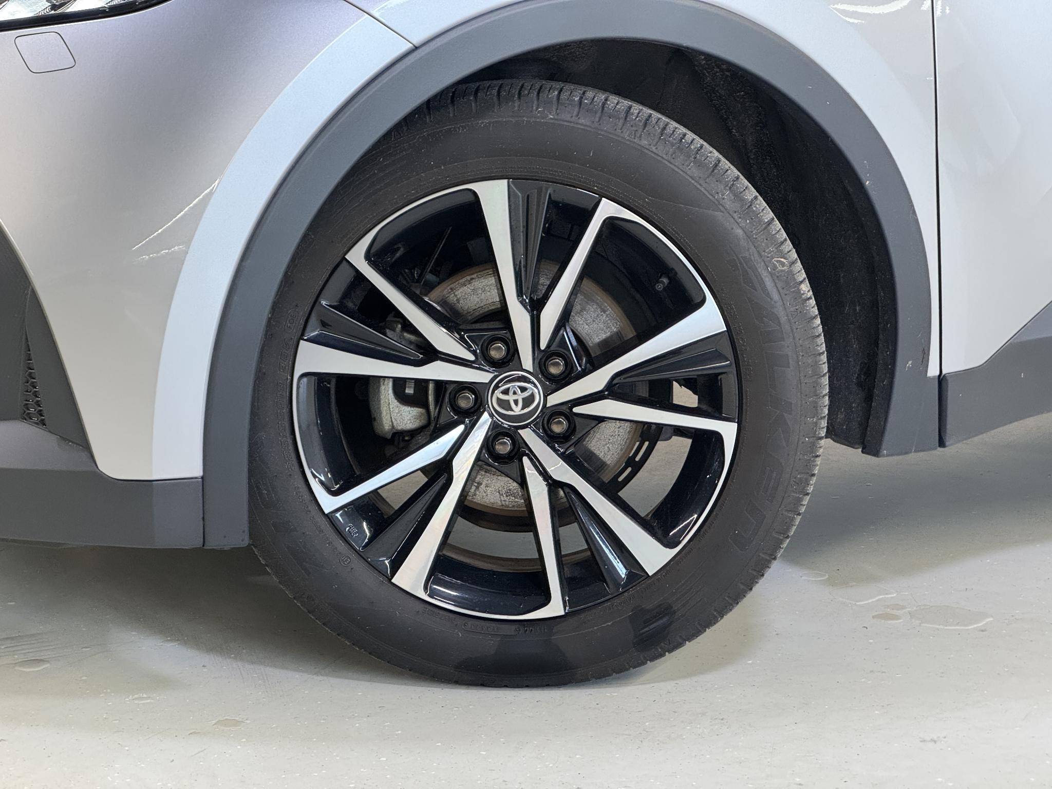 Foto van Toyota Toyota C-hr